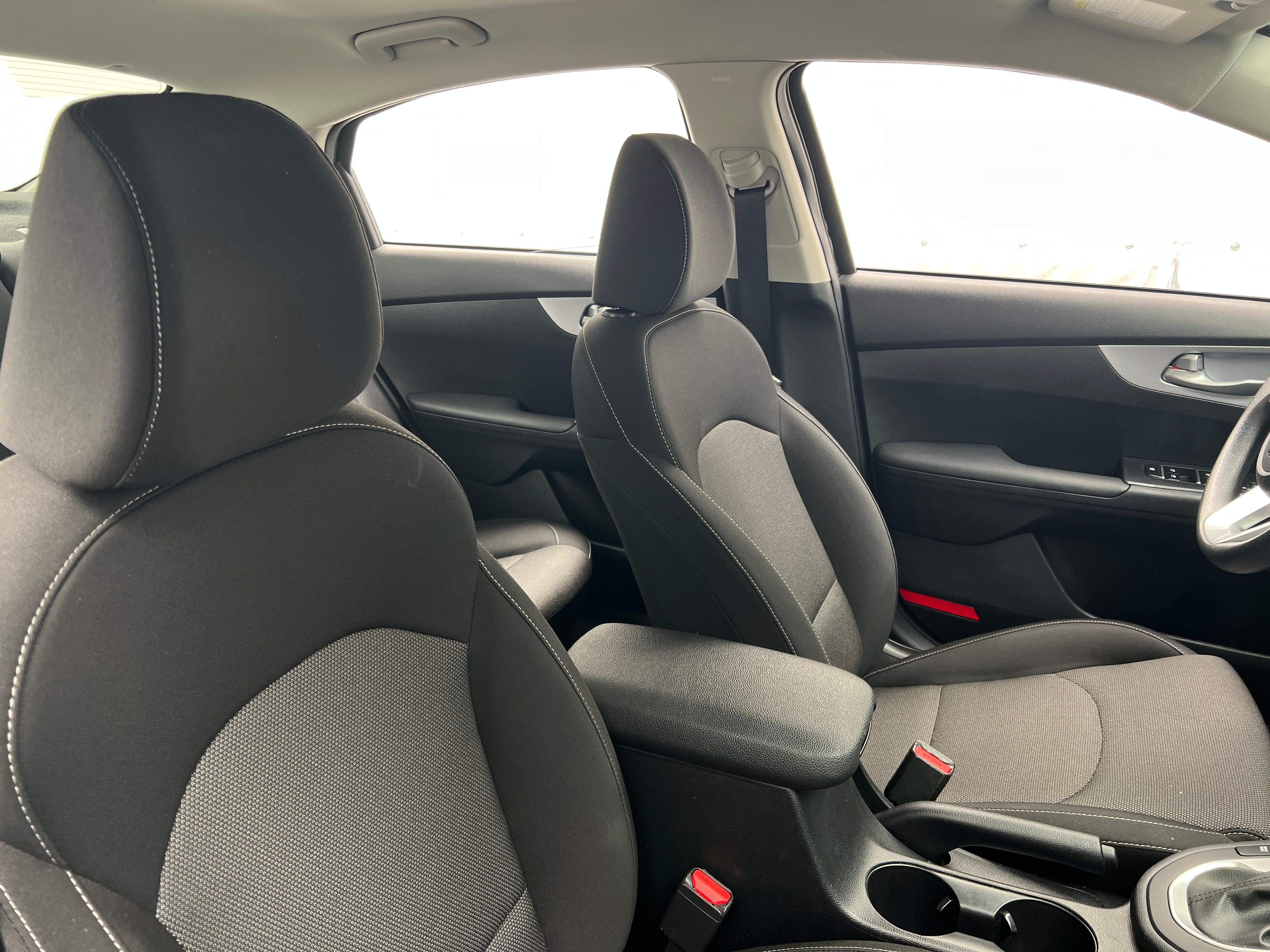 2024 Kia Forte LXS 2