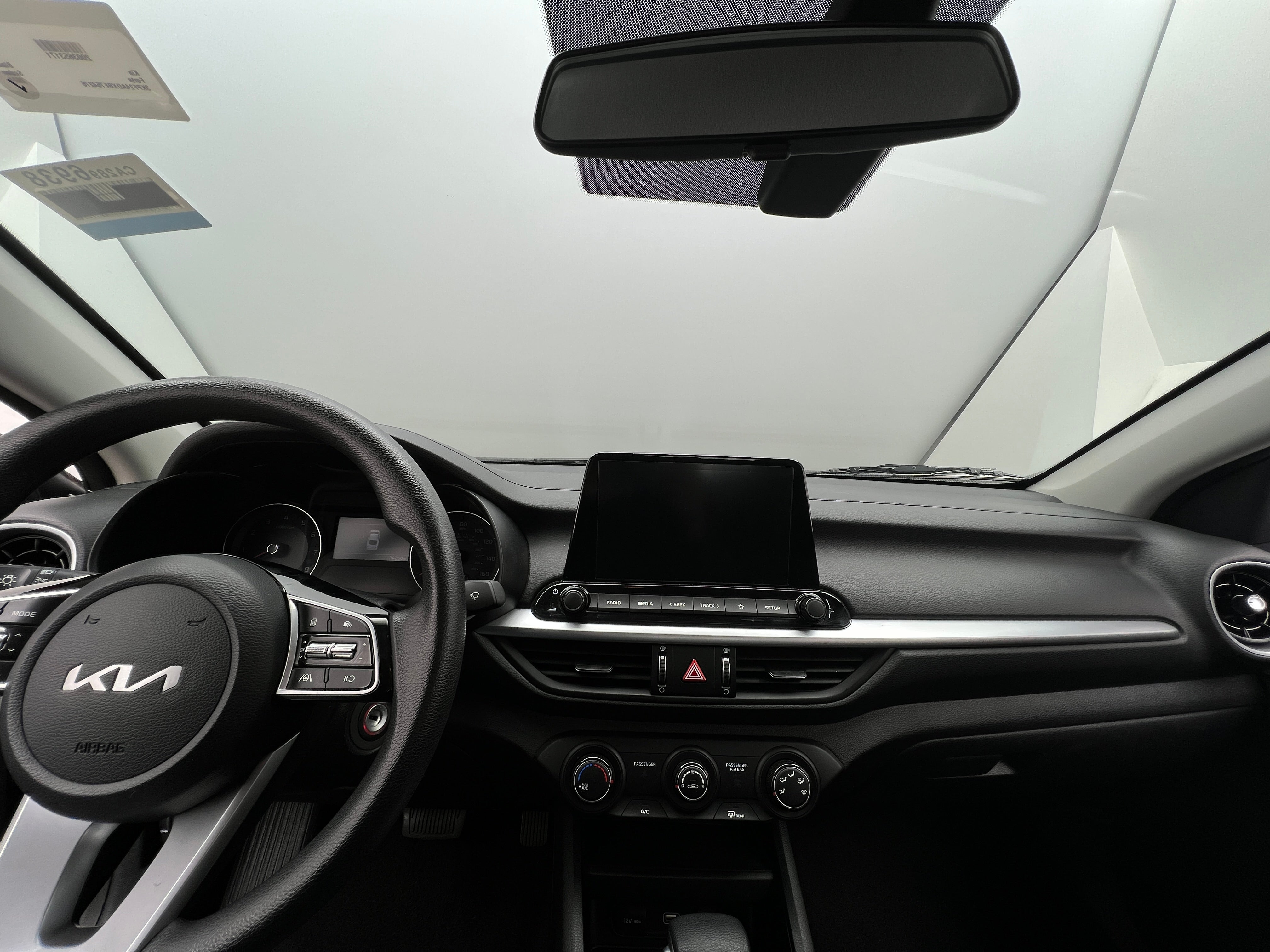 2024 Kia Forte LXS 3