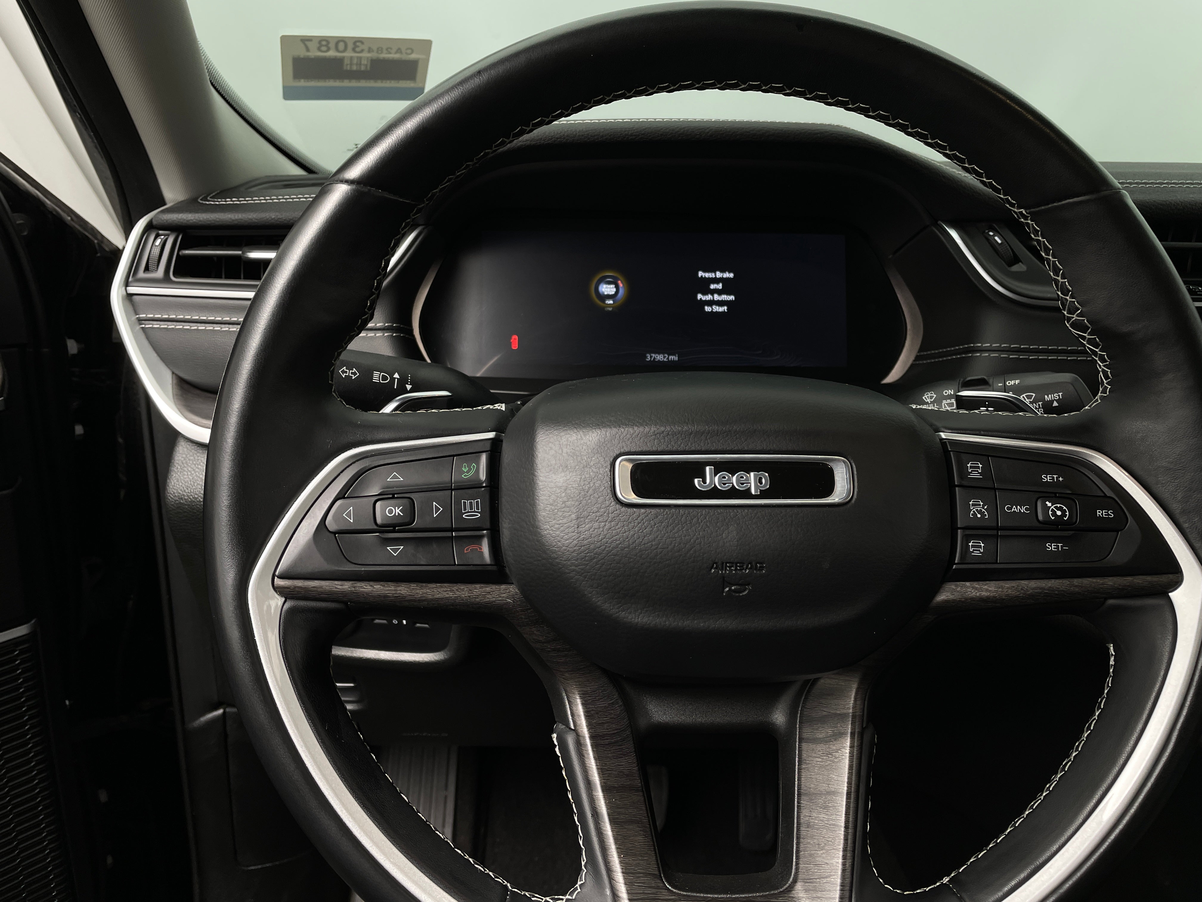 2021 Jeep Grand Cherokee L Limited Edition 4