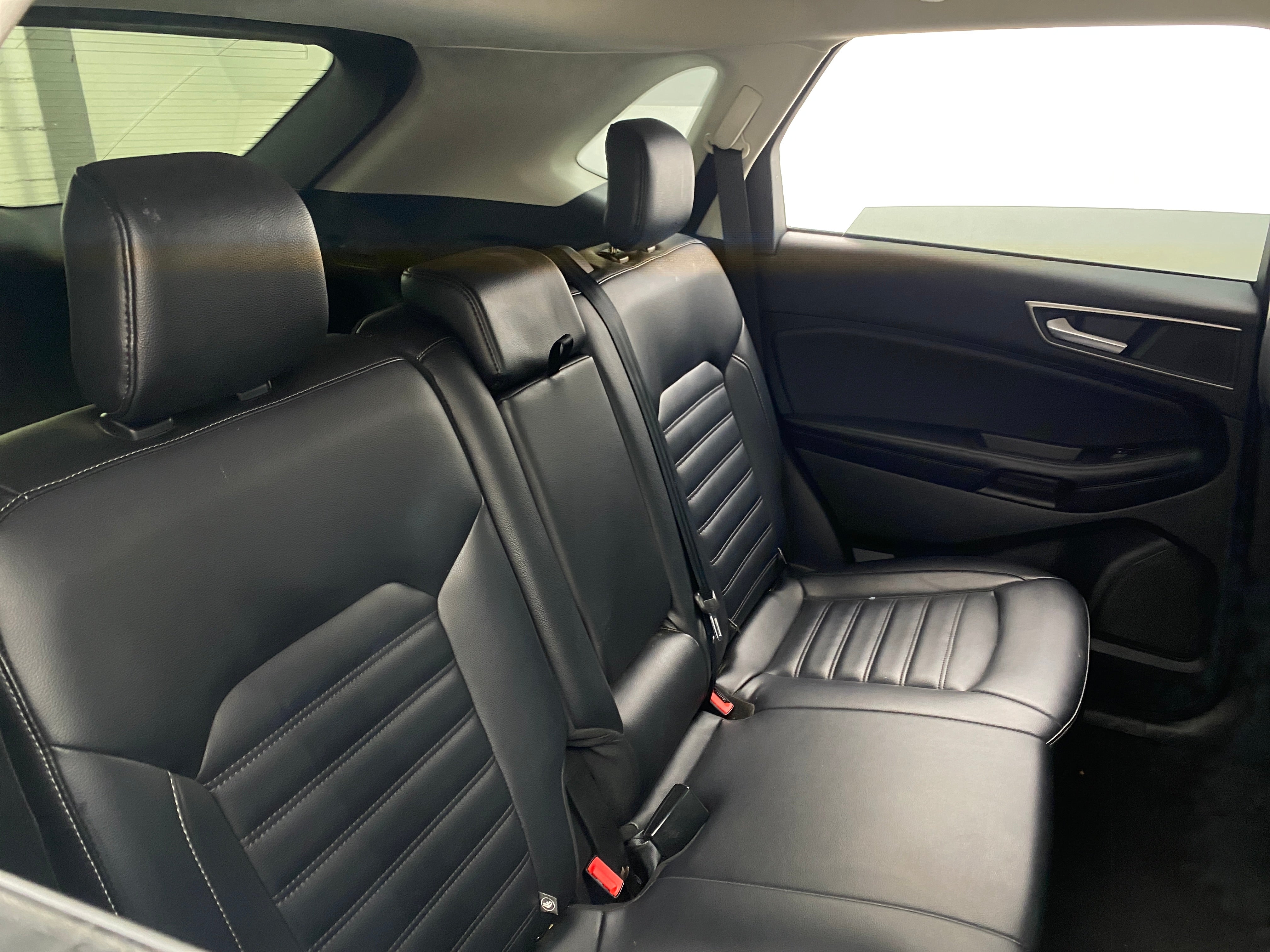 2022 Ford Edge SEL 5