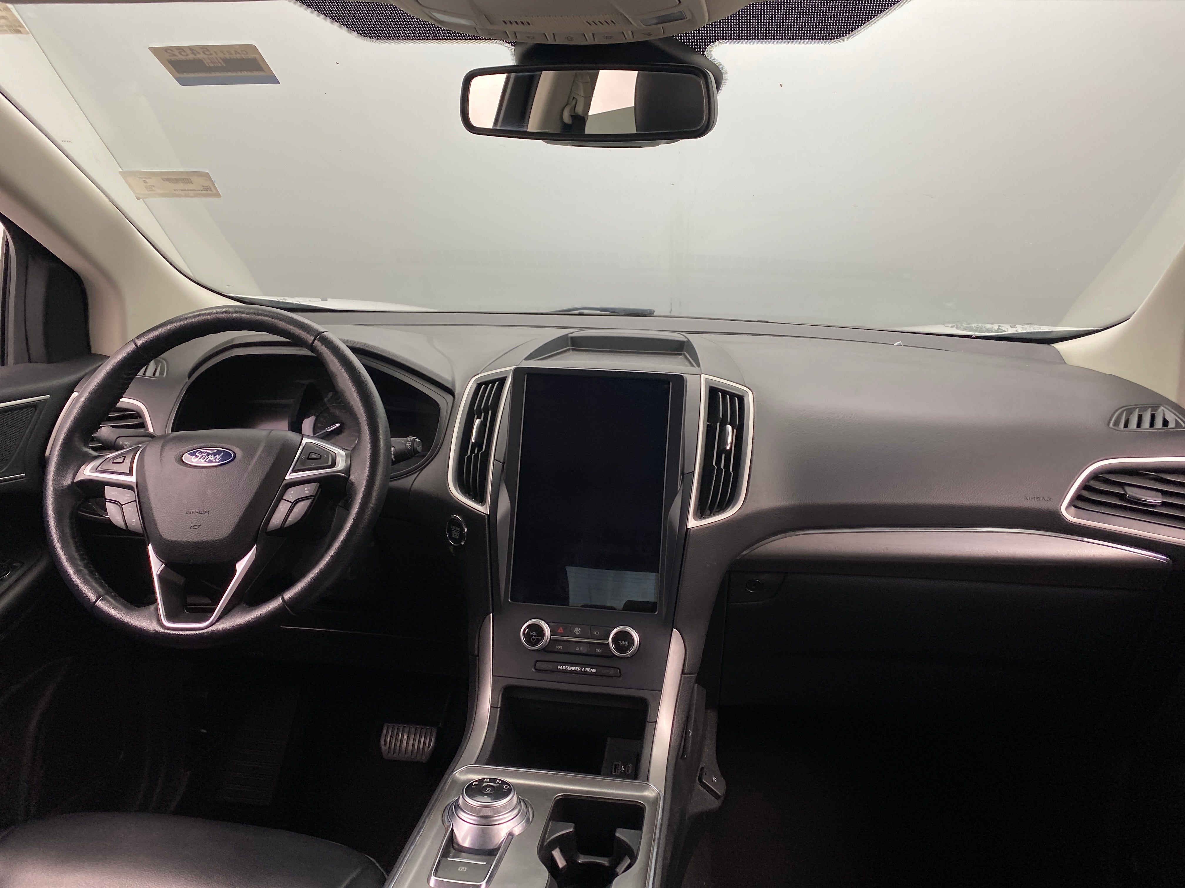 2022 Ford Edge SEL 2