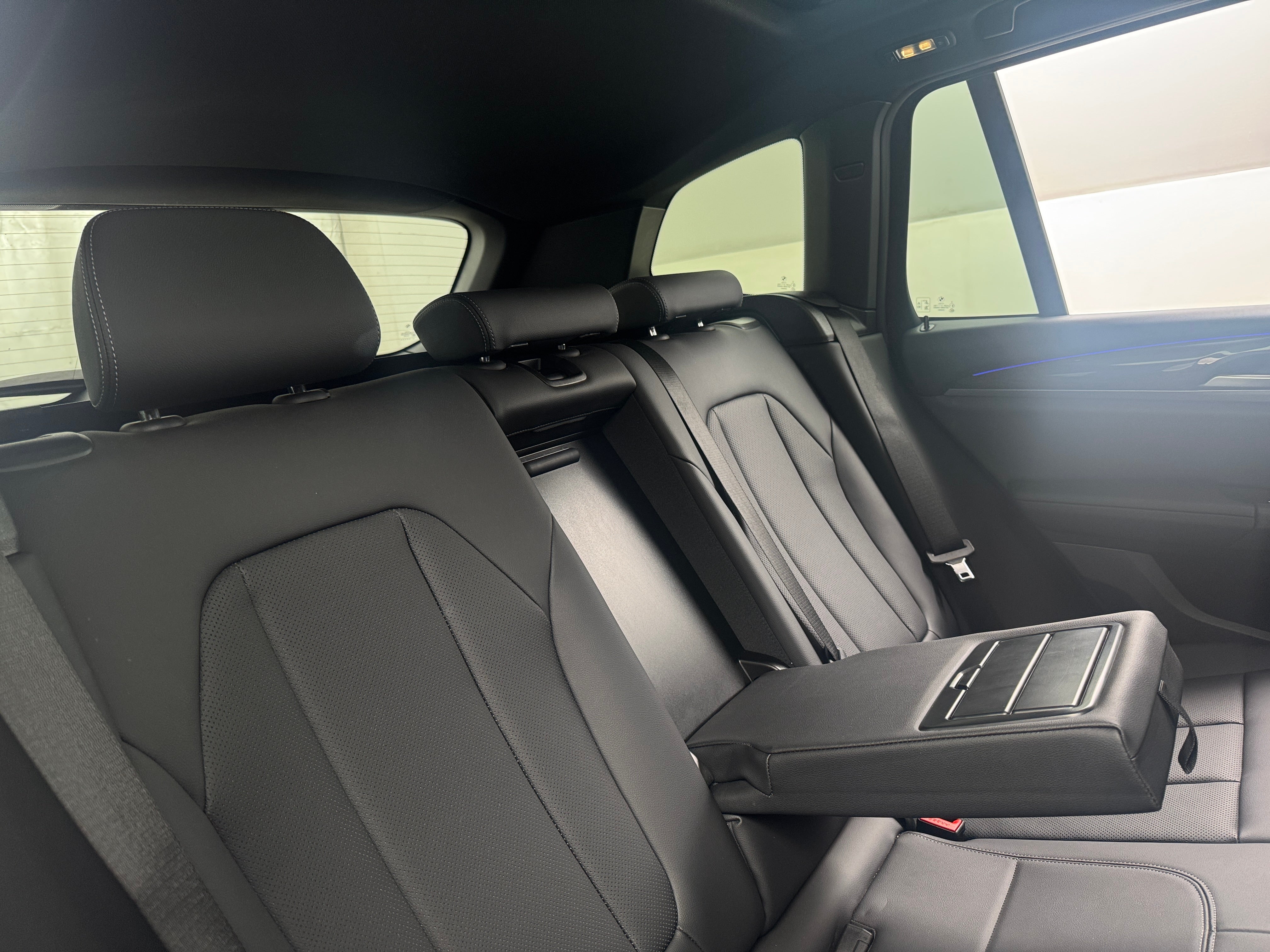 2022 BMW X3 sDrive30i 5