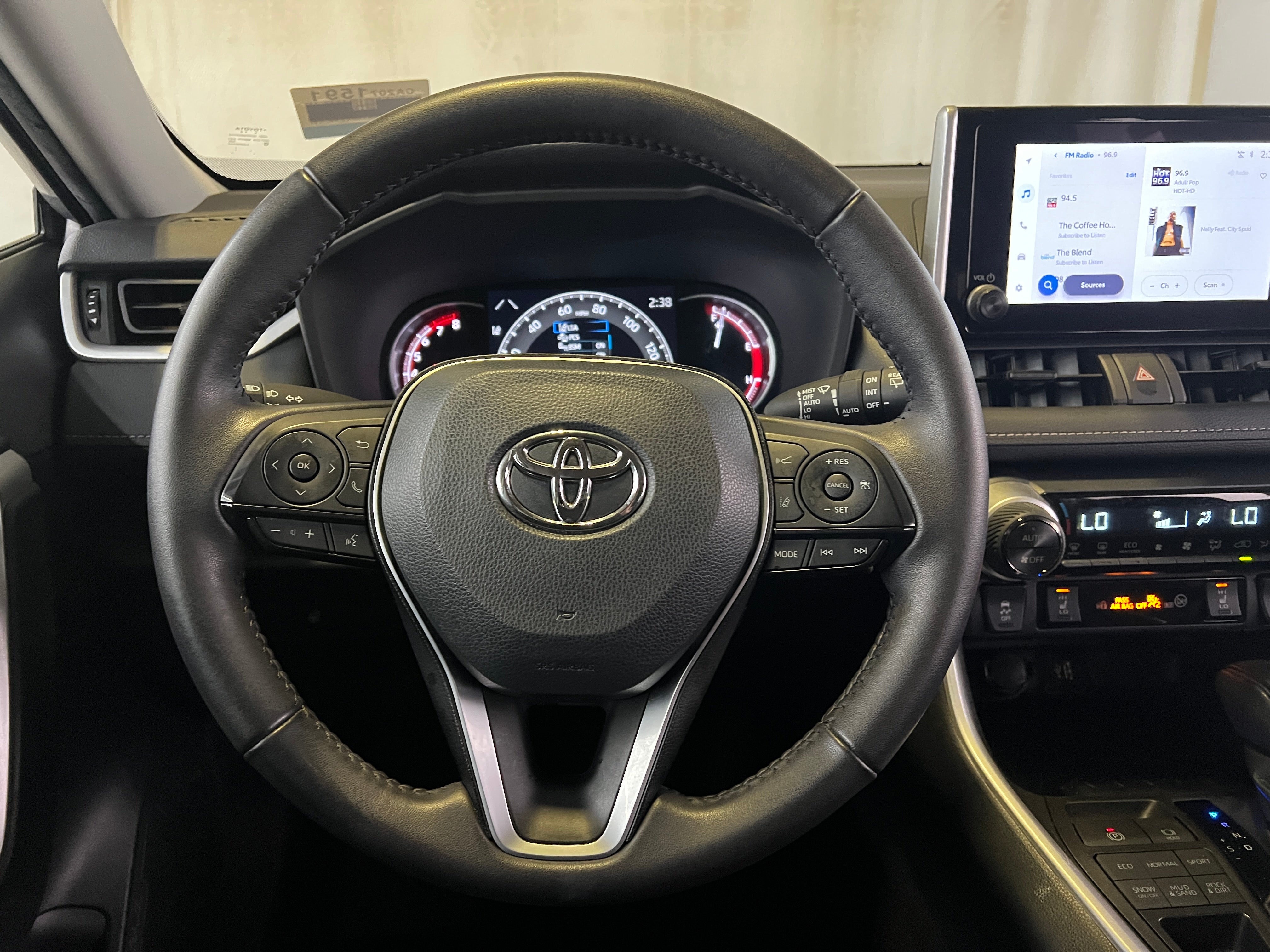 2024 Toyota RAV4 XLE 5