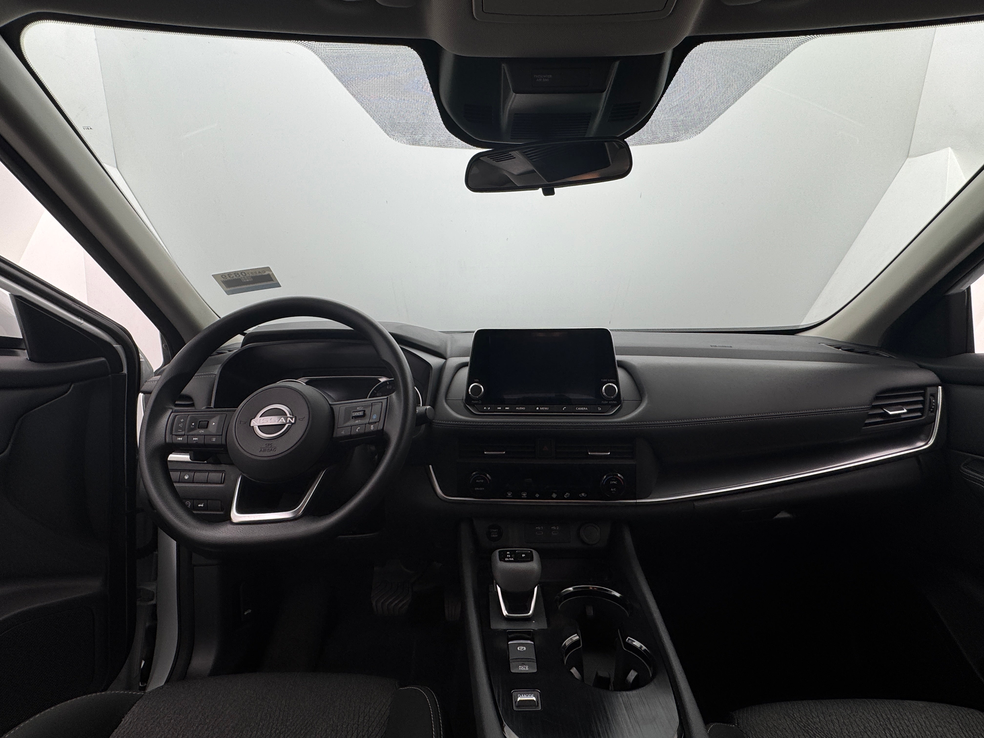 2024 Nissan Rogue SV 3