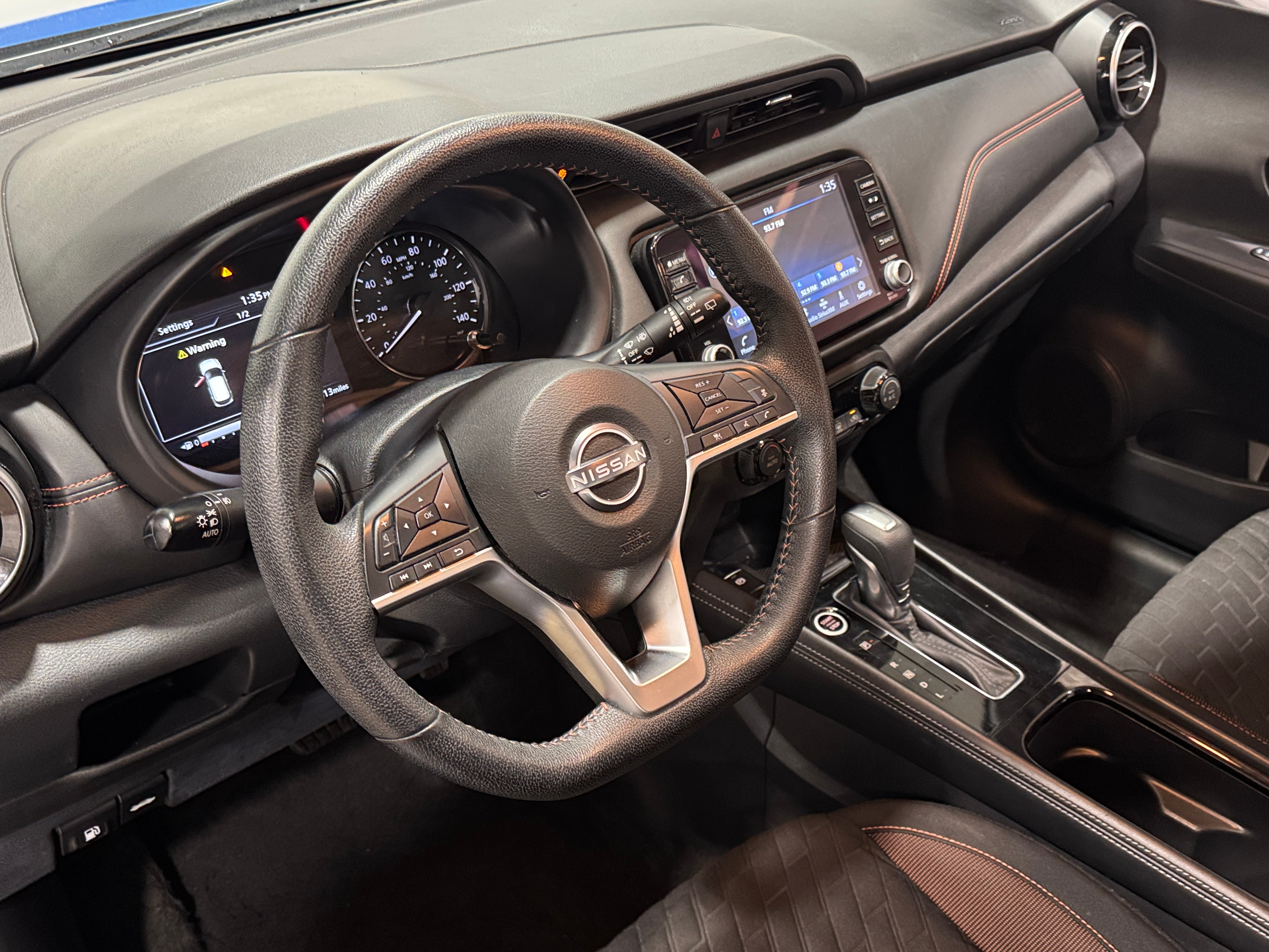 2022 Nissan Kicks SR 3