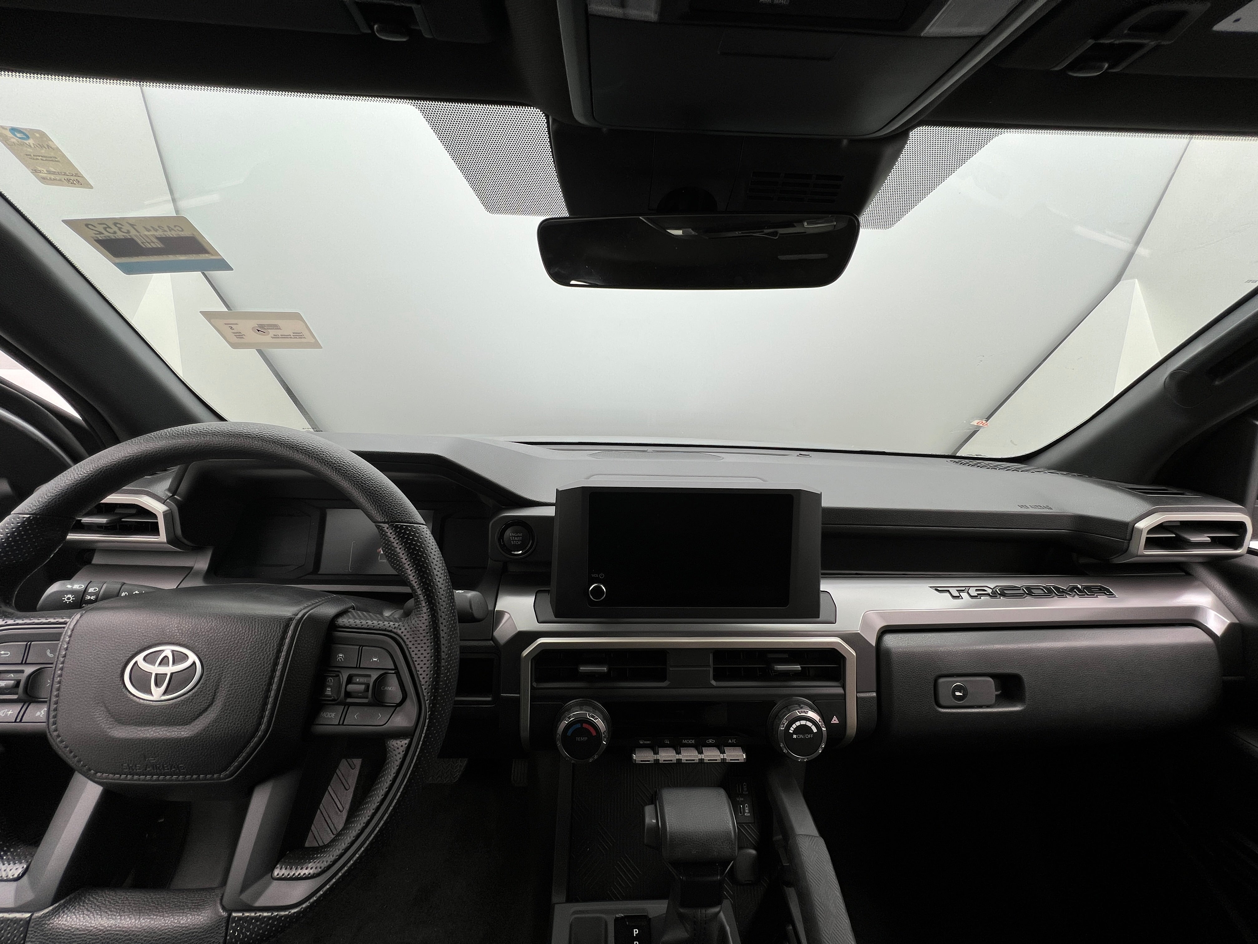 2024 Toyota Tacoma SR5 3