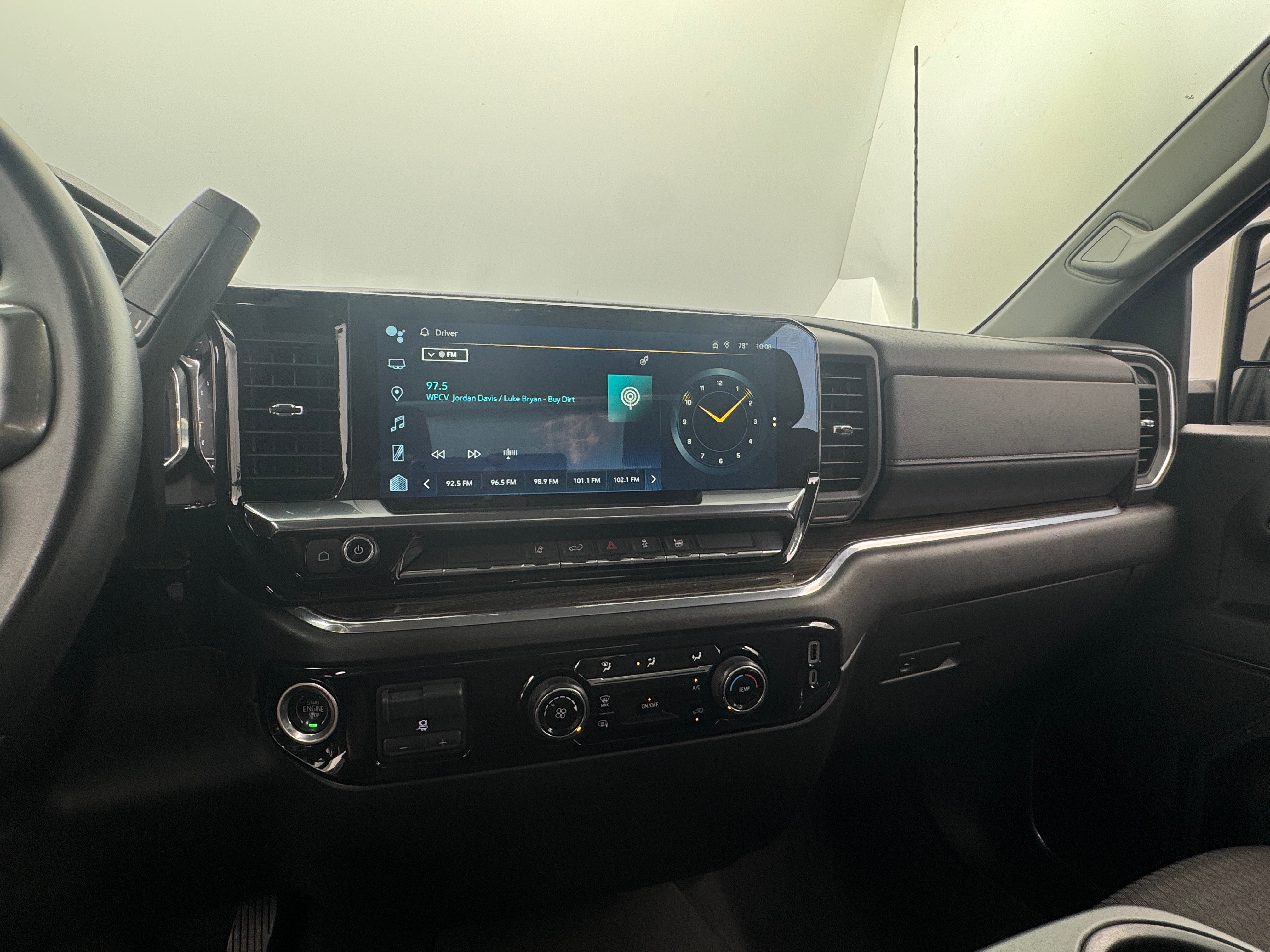 2024 Chevrolet Silverado 2500 LT 4