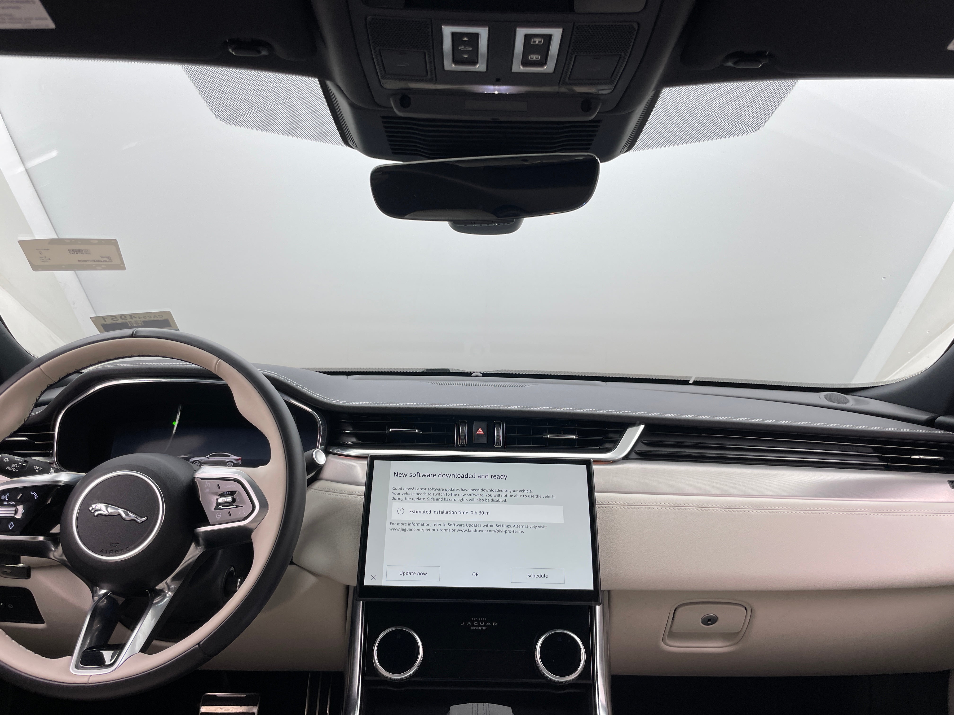 2024 Jaguar XF R-Dynamic SE 2