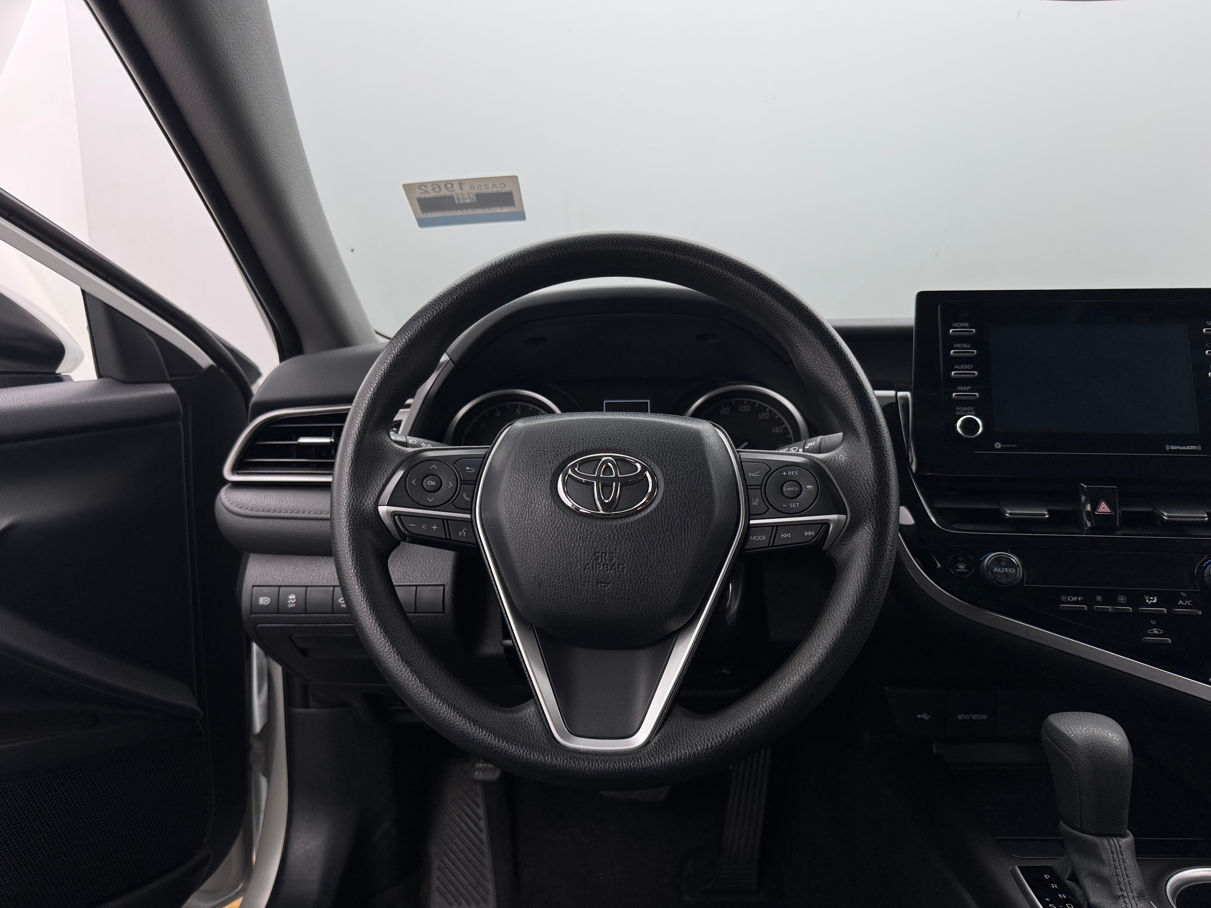 2022 Toyota Camry LE 5