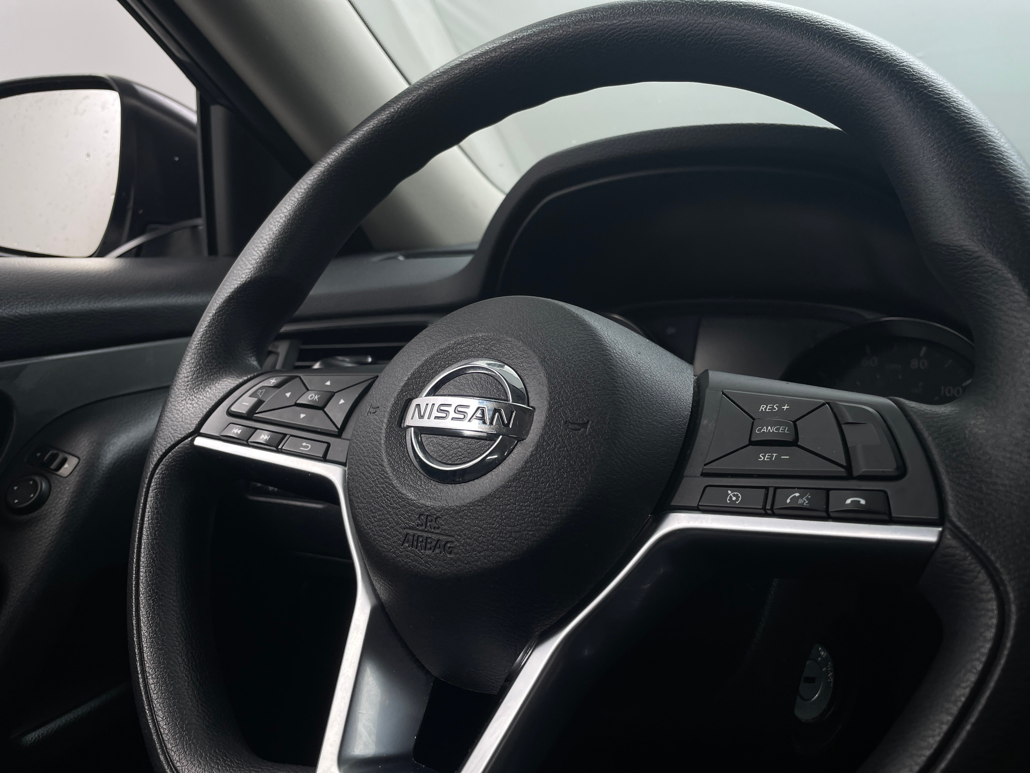 2017 Nissan Rogue S 5