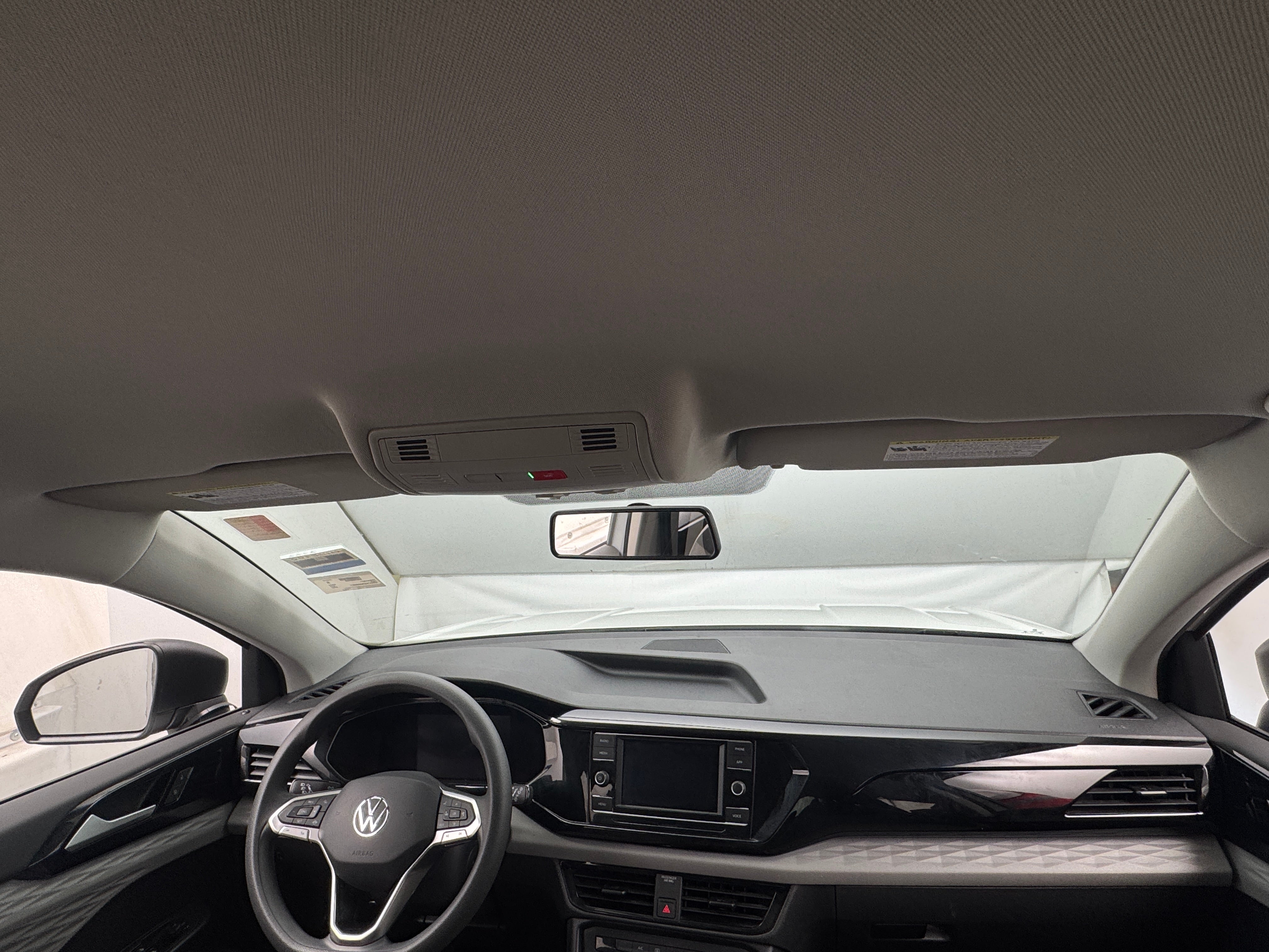 2022 Volkswagen Taos S 3