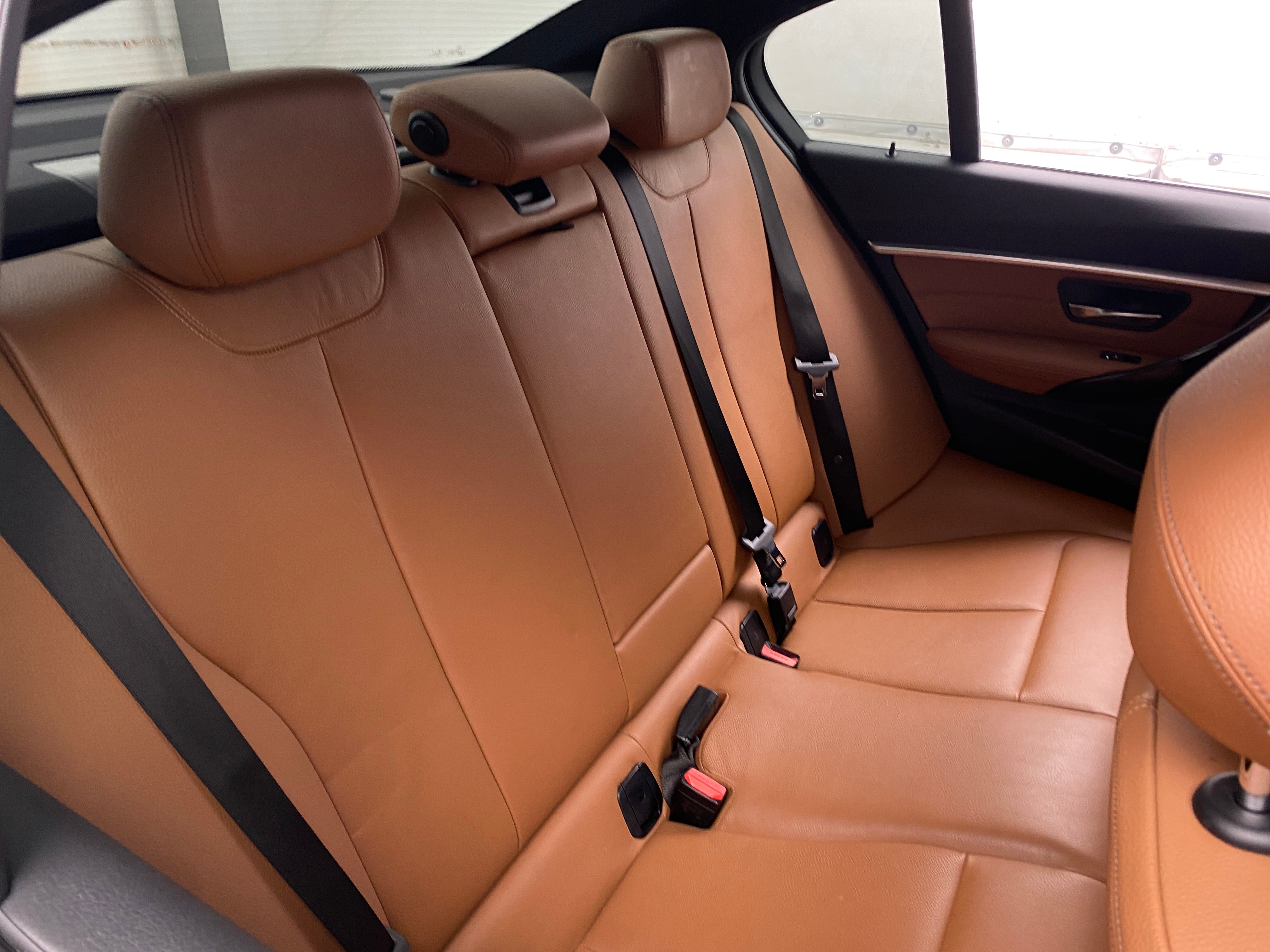 2017 BMW 3 Series 330i 5