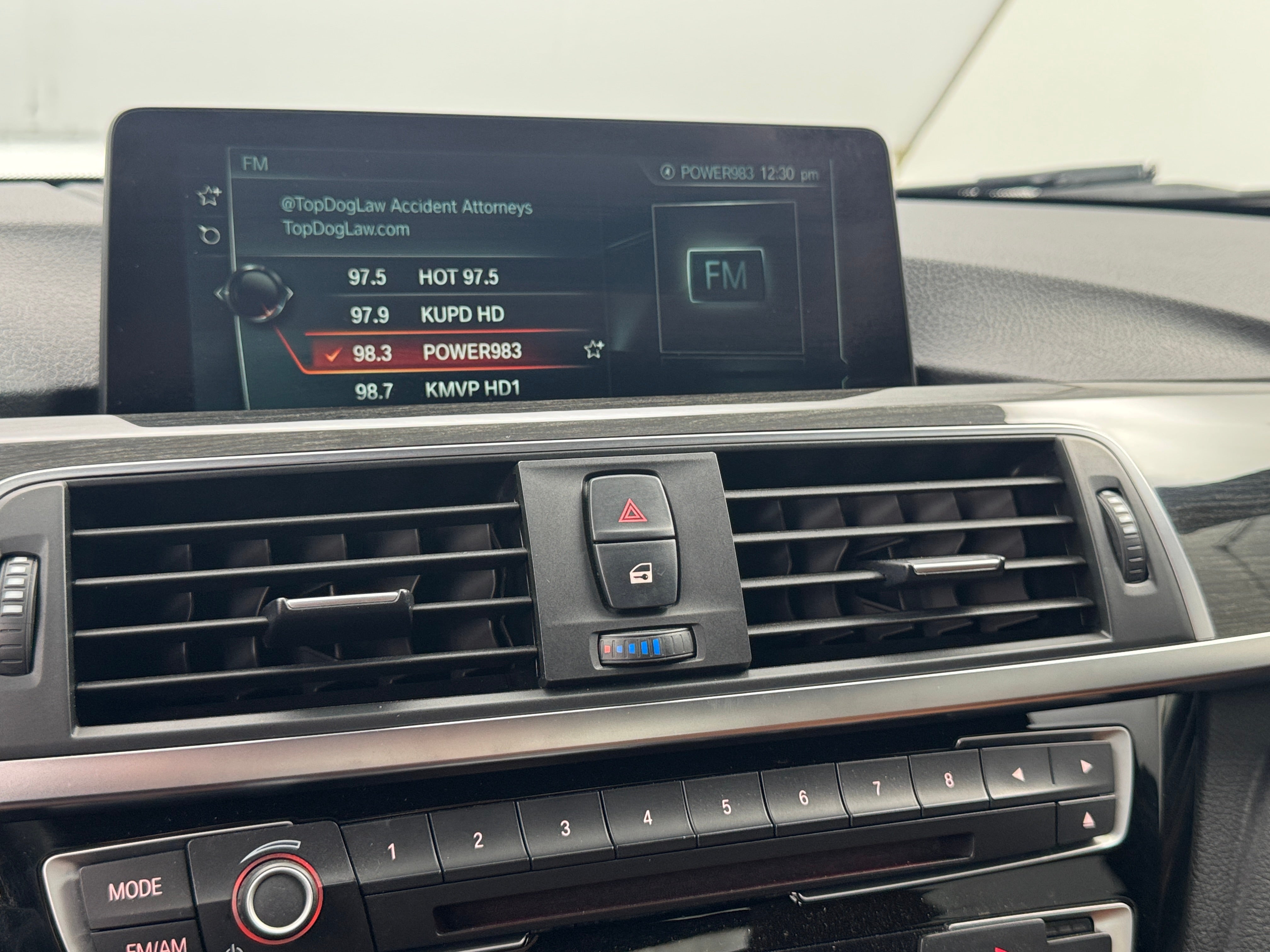 2017 BMW 3 Series 330i 3
