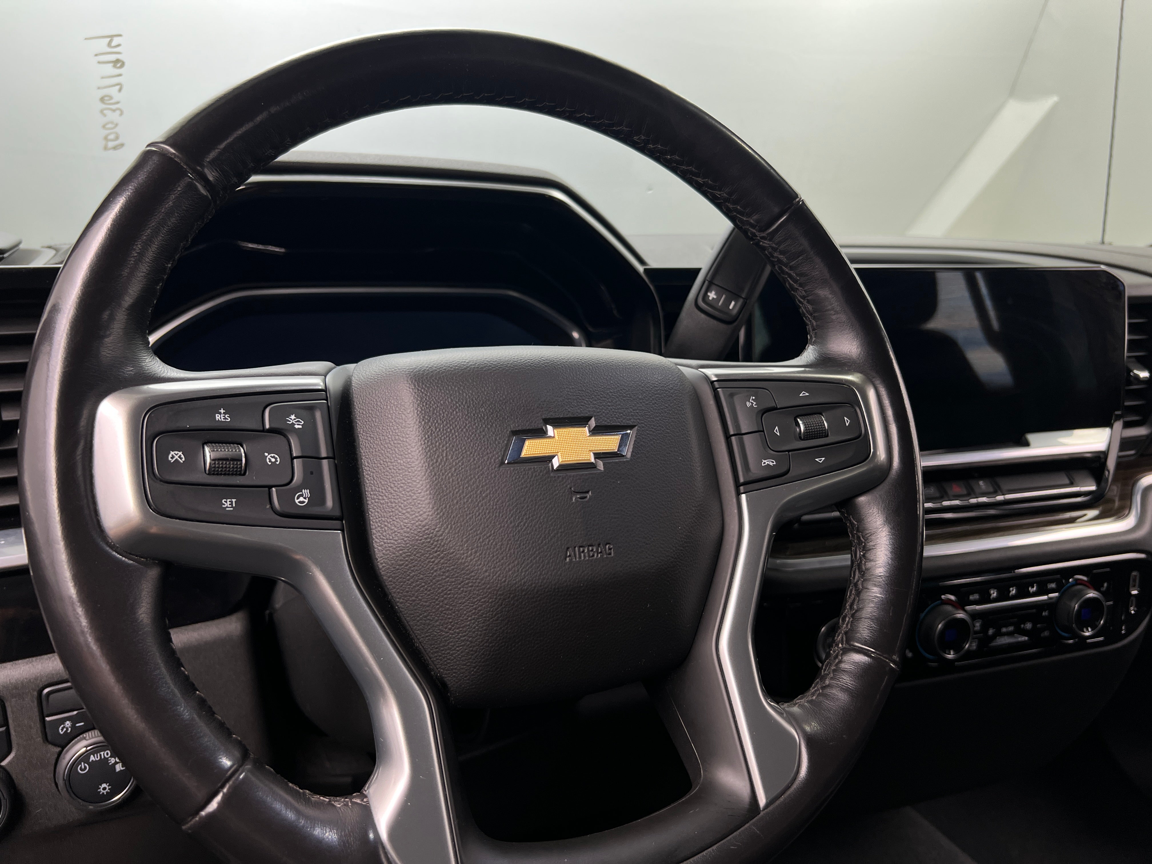 2022 Chevrolet Silverado 1500 LT 5