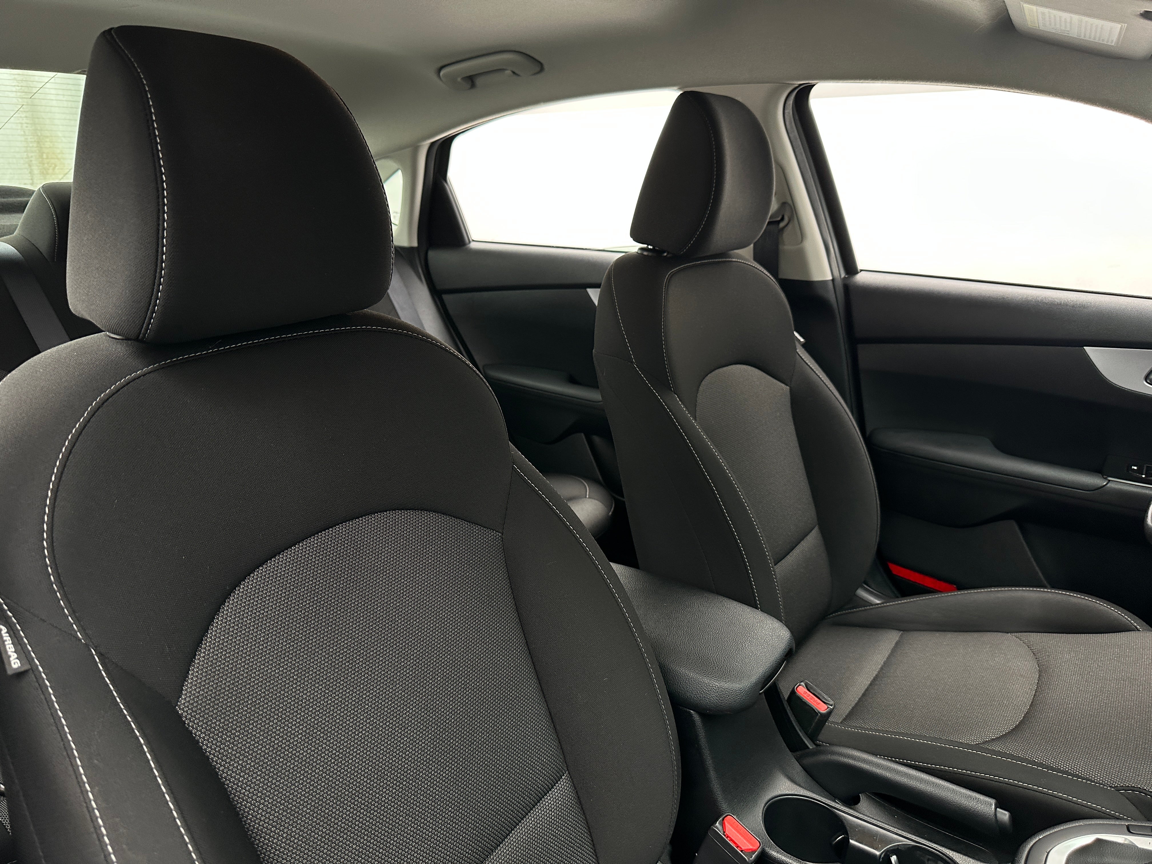 2024 Kia Forte LXS 2