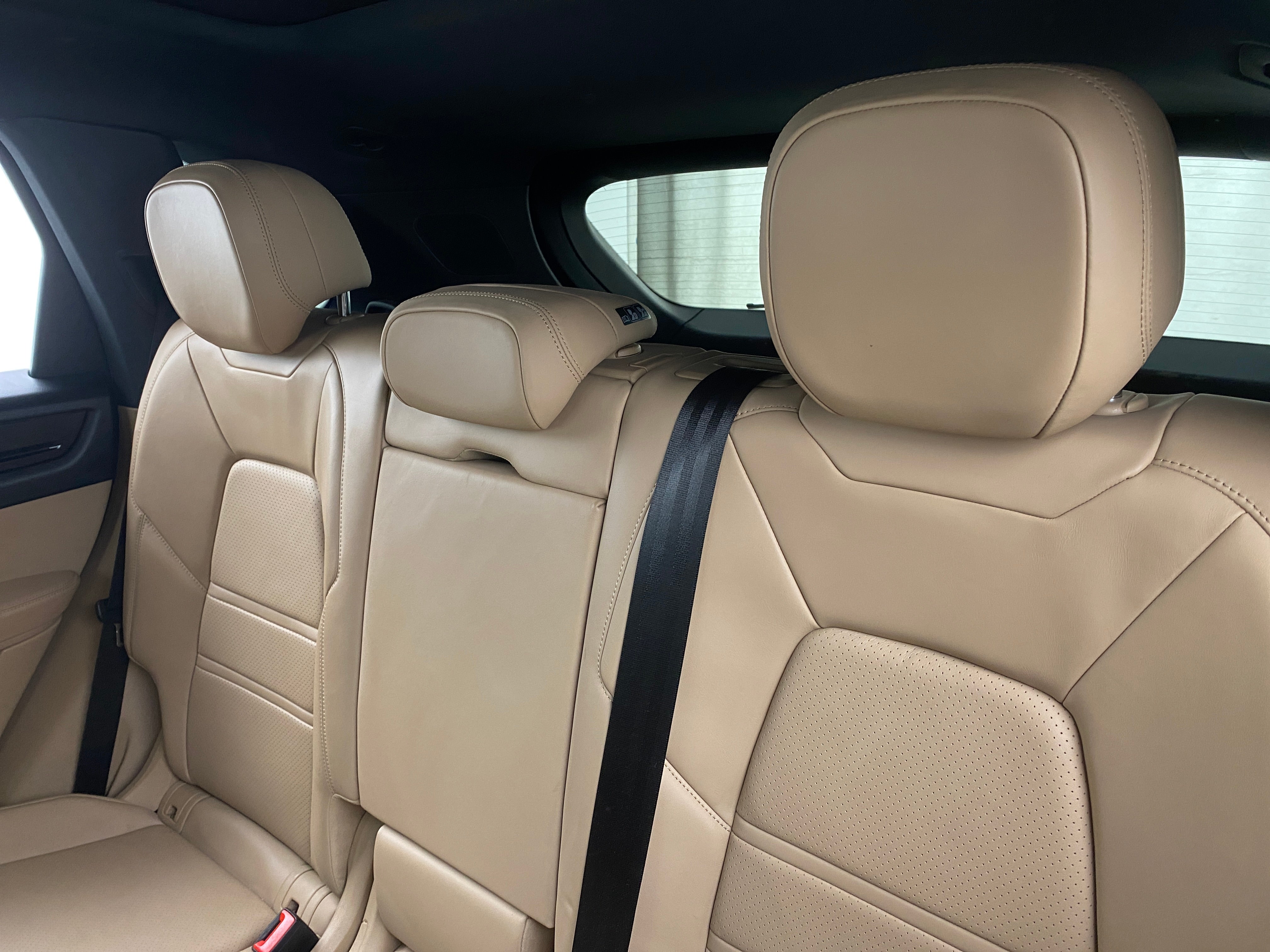 2021 Porsche Cayenne Base 5