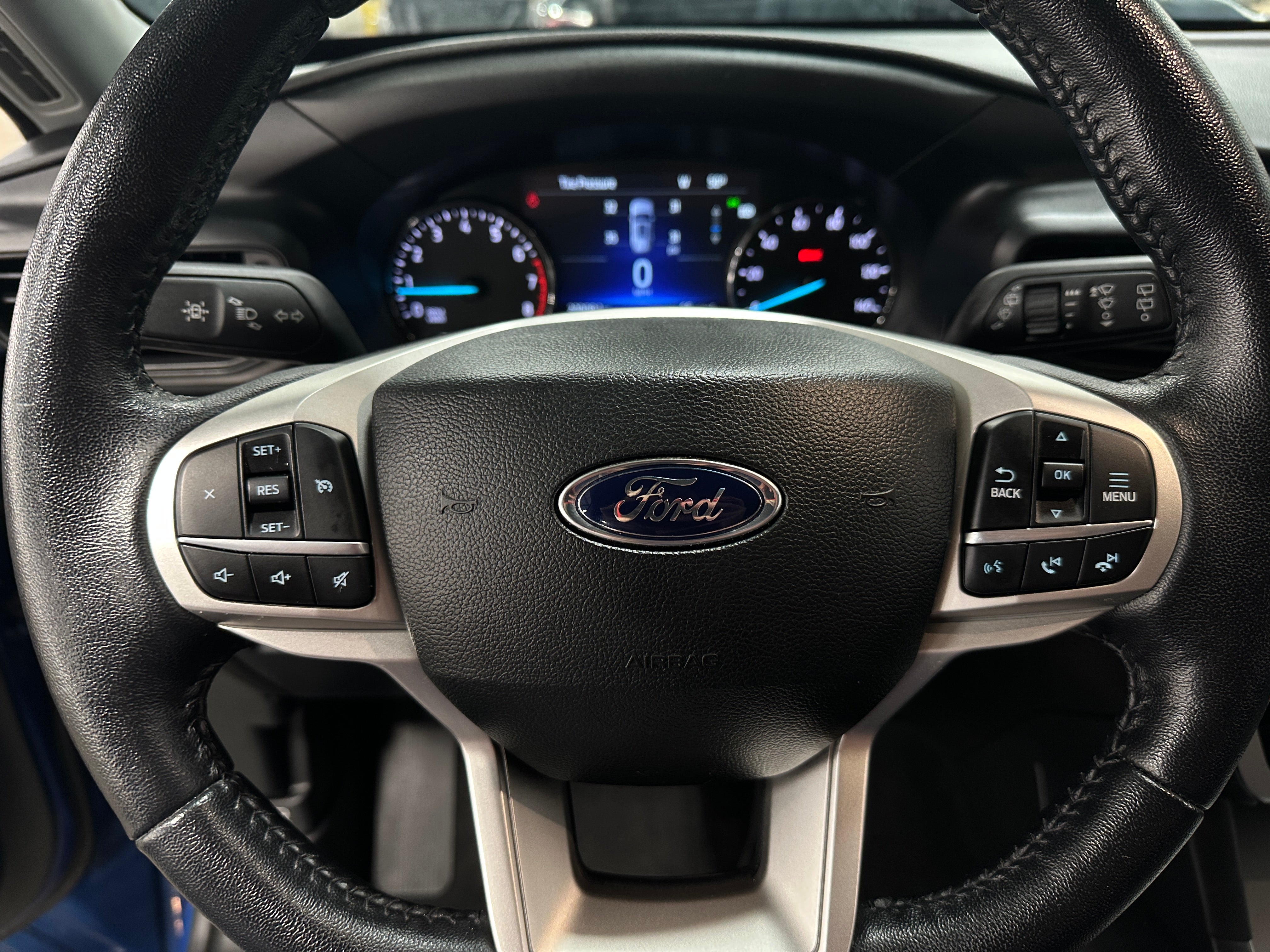 2022 Ford Explorer XLT 5