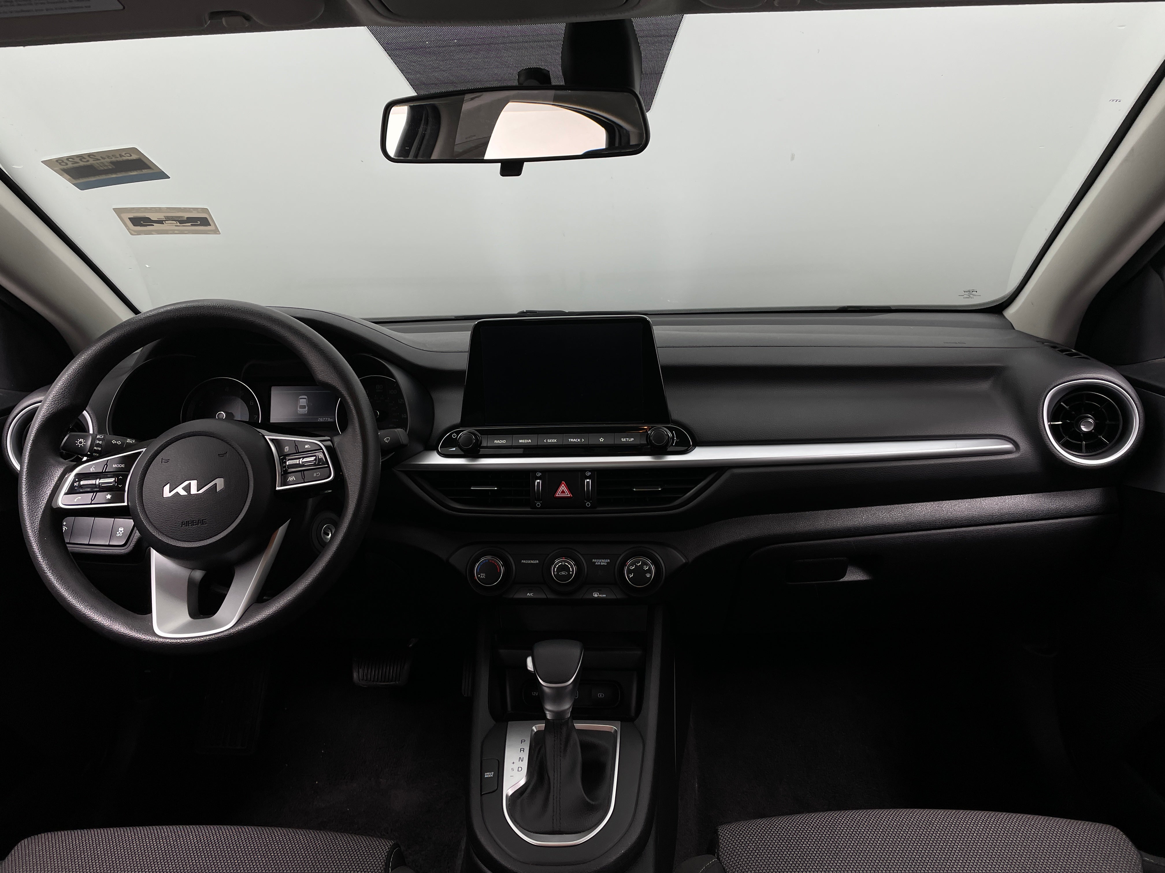2024 Kia Forte LXS 3