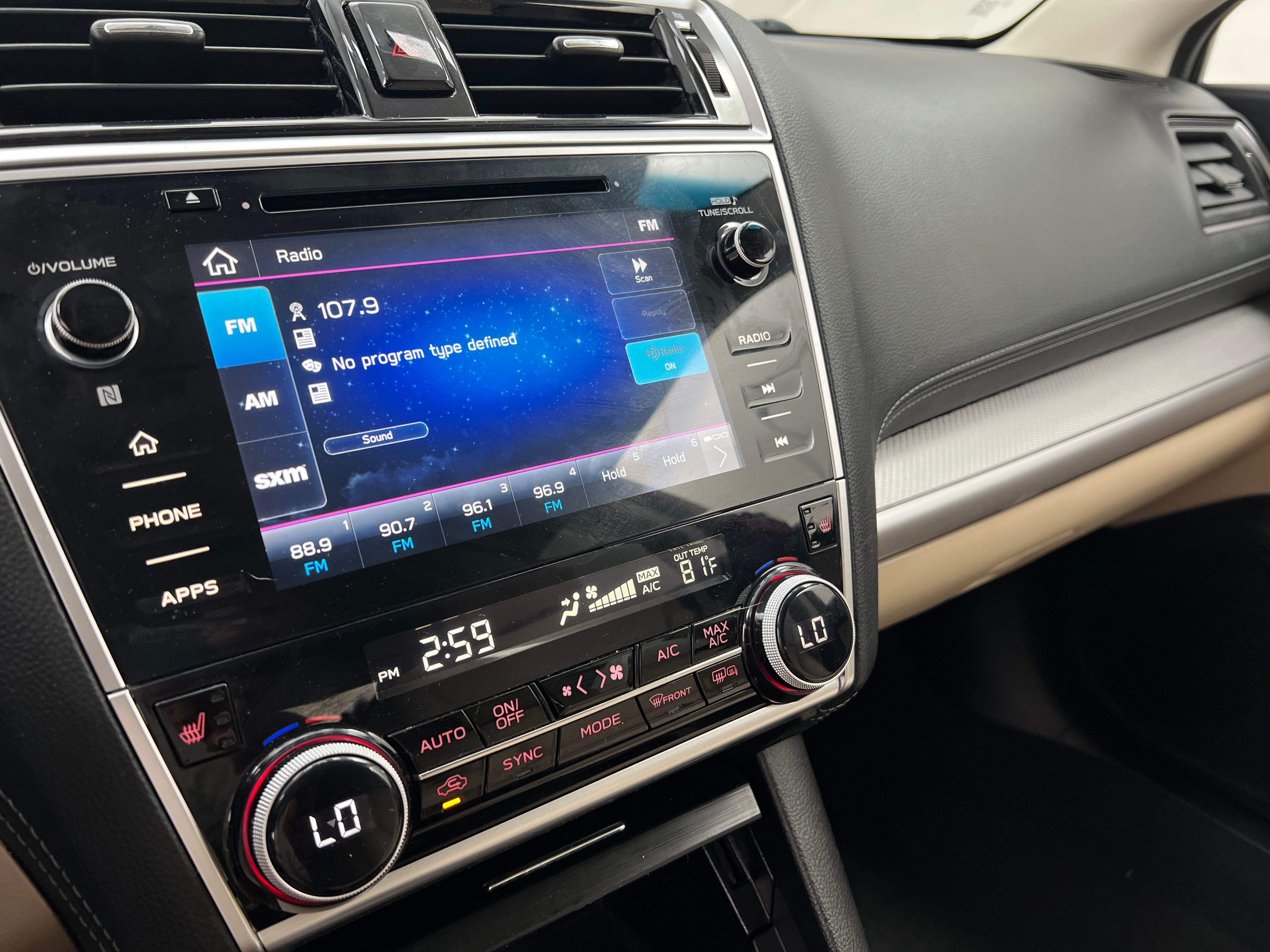 2019 Subaru Outback Premium 4