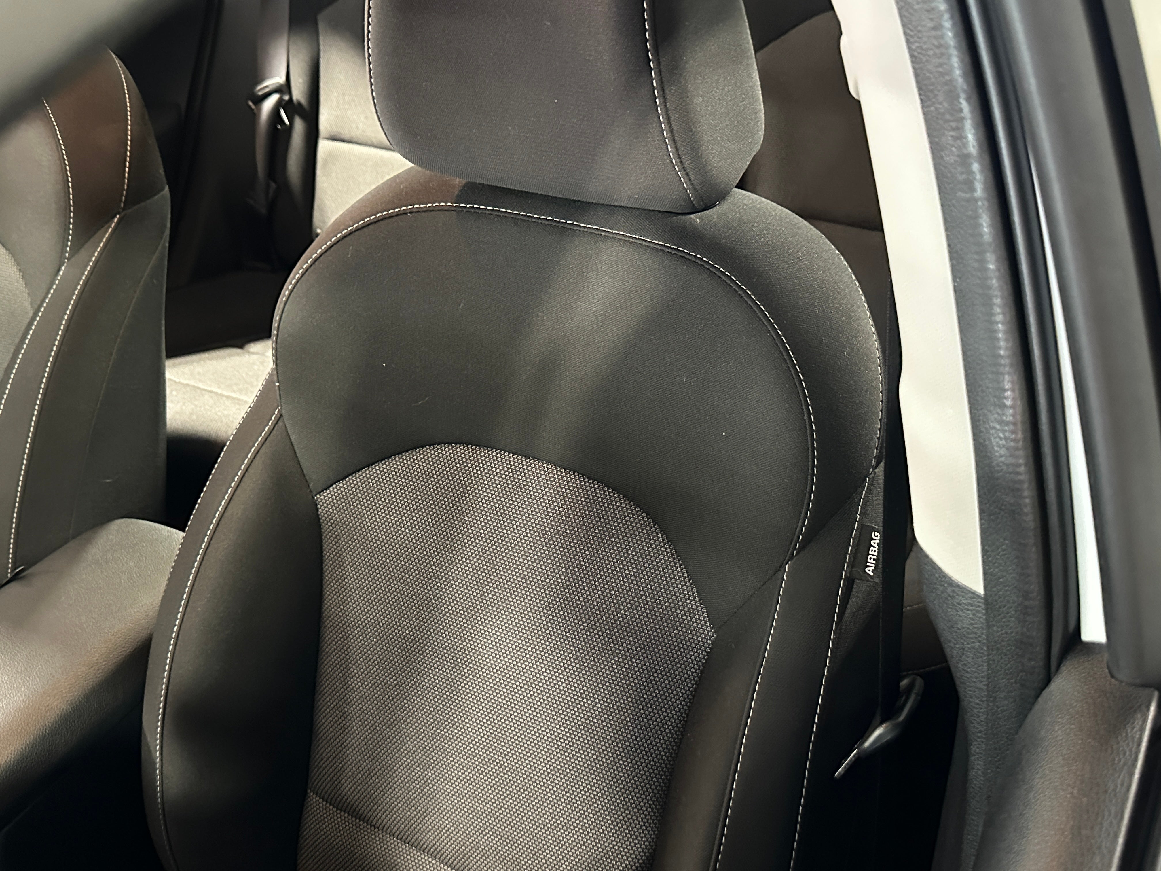 2024 Kia Forte LXS 2