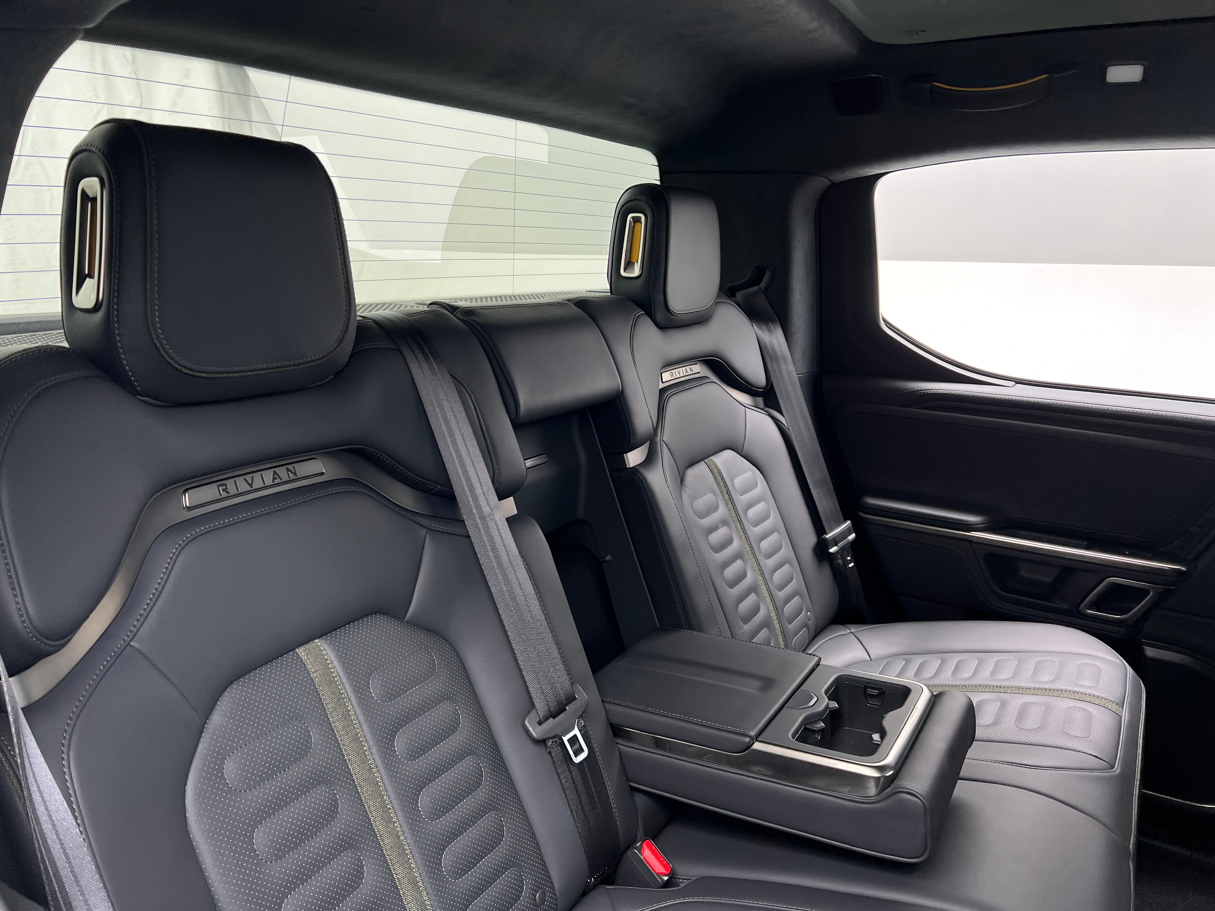 2023 Rivian R1T Adventure 5