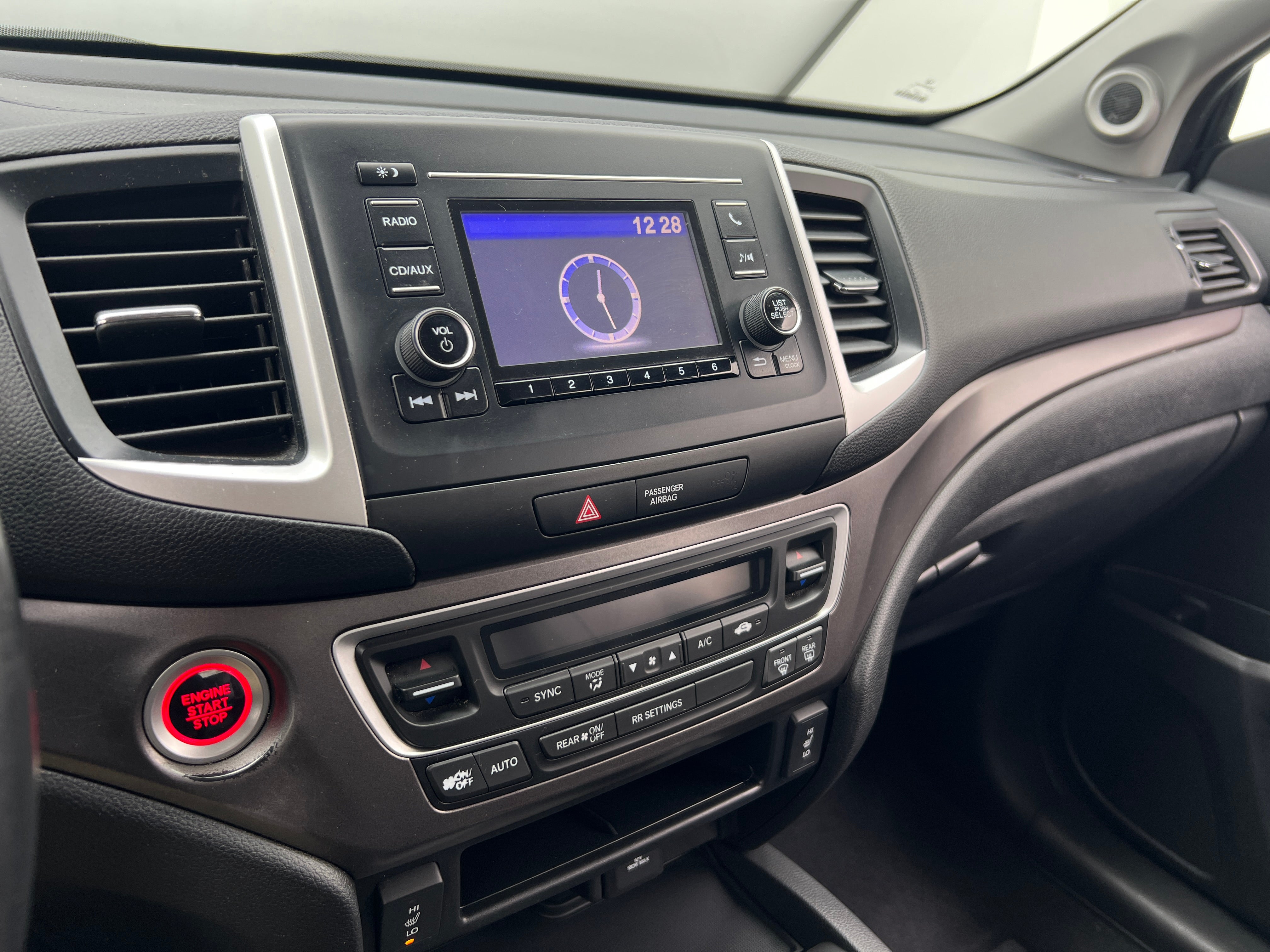 2017 Honda Ridgeline RTL-T 3