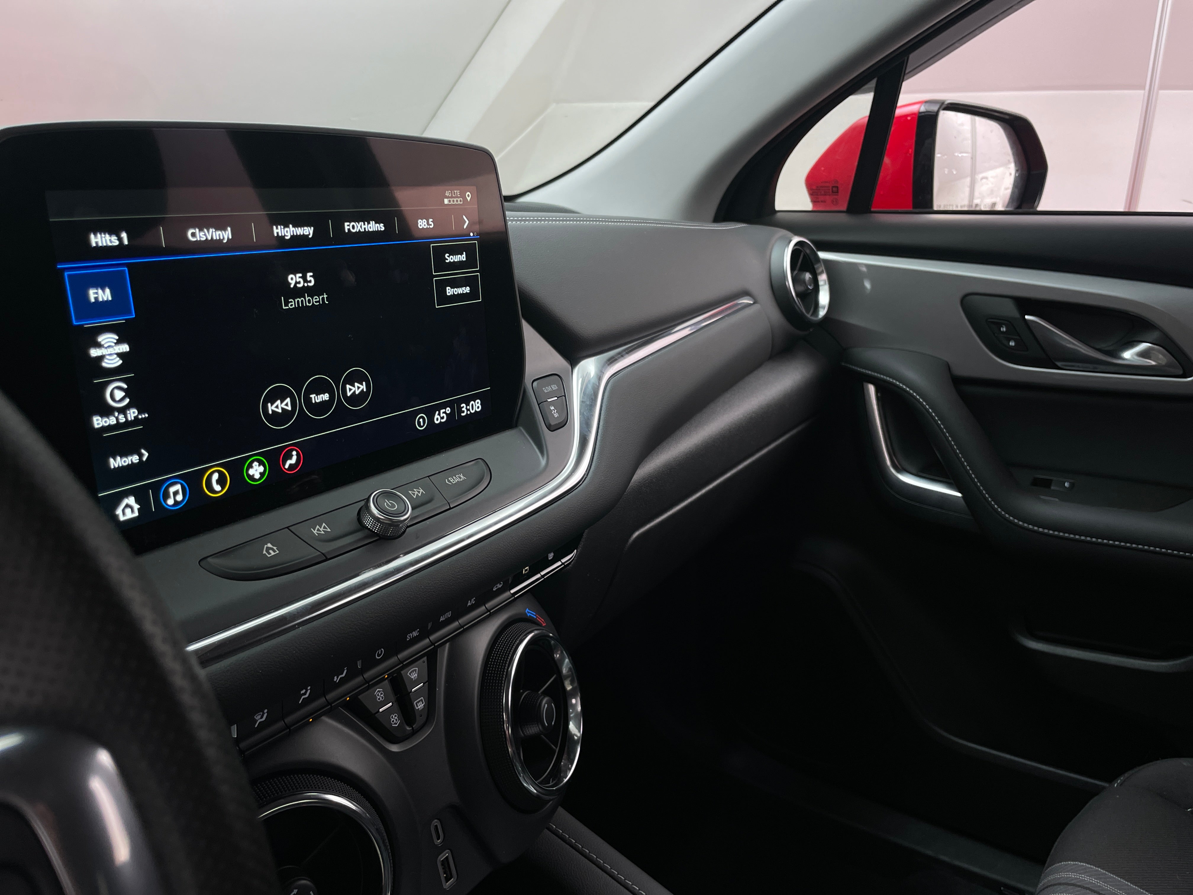 2024 Chevrolet Blazer  4