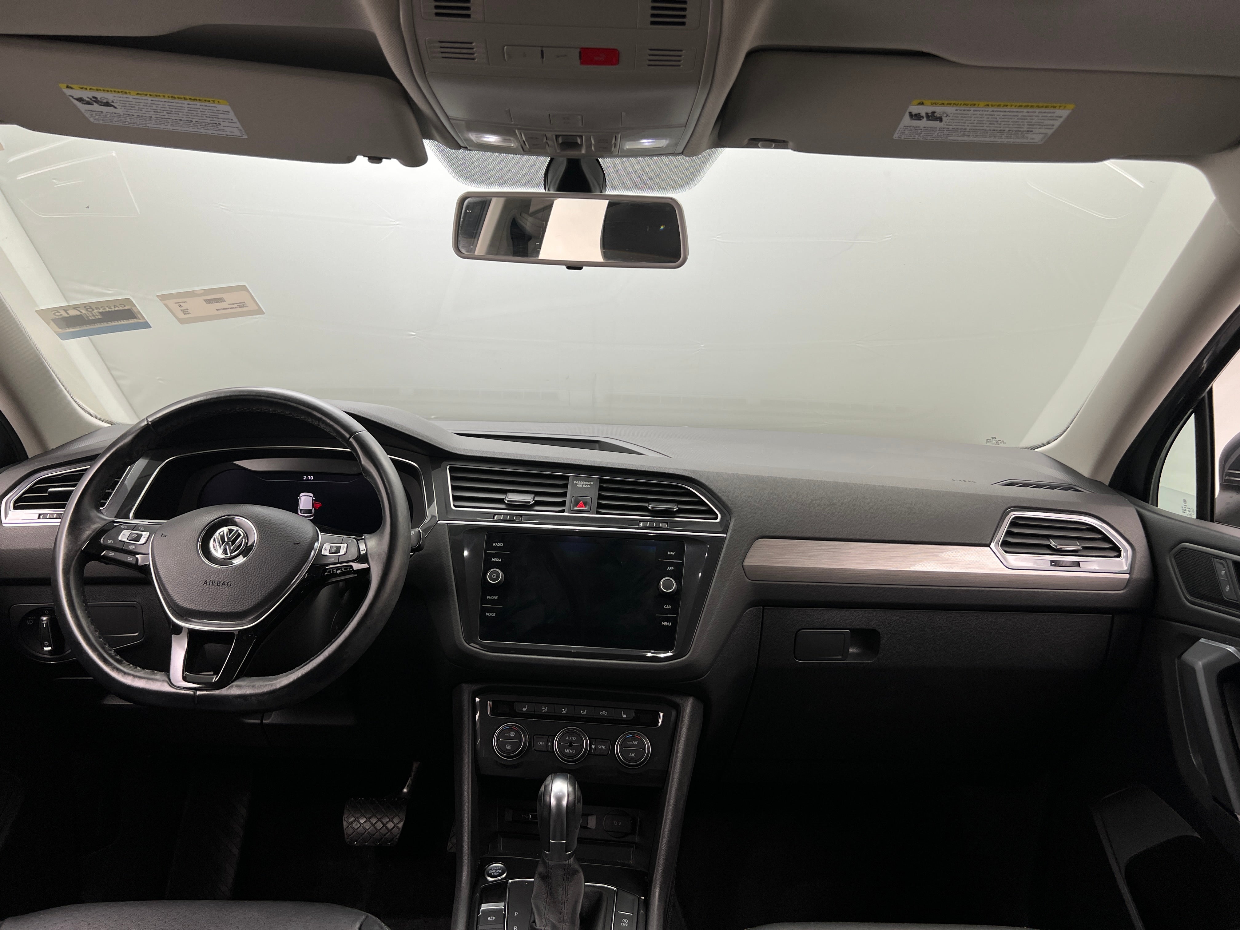 2019 Volkswagen Tiguan SEL 2
