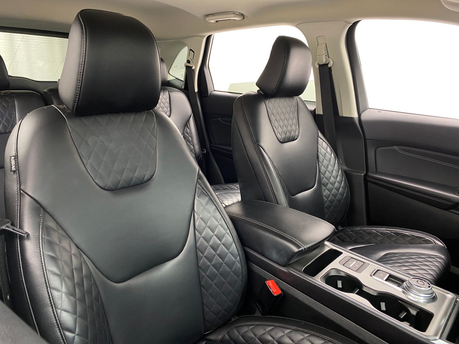 Thumbnail: 2023 Ford Edge - 2
