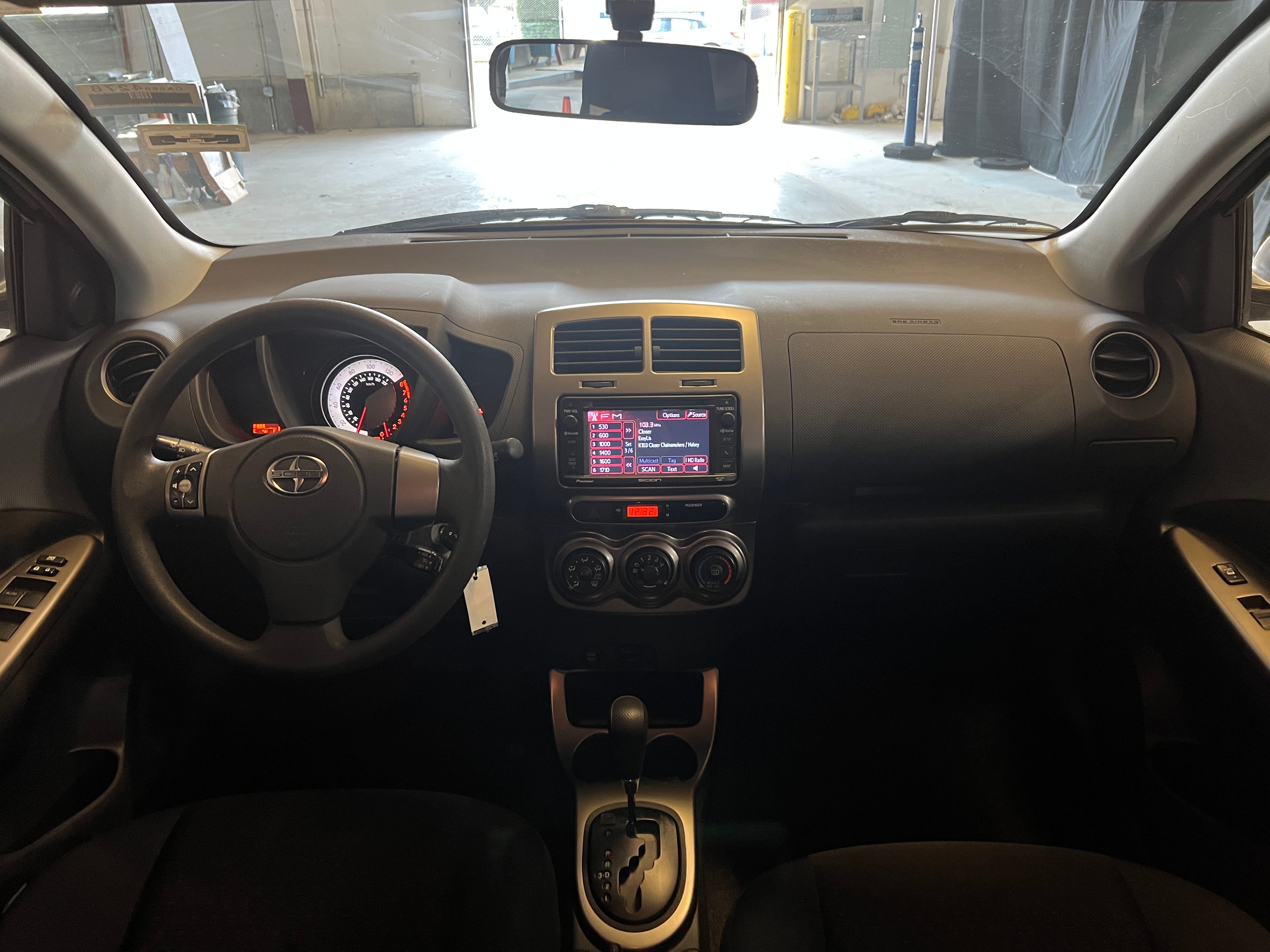 2014 Scion xD Base 3