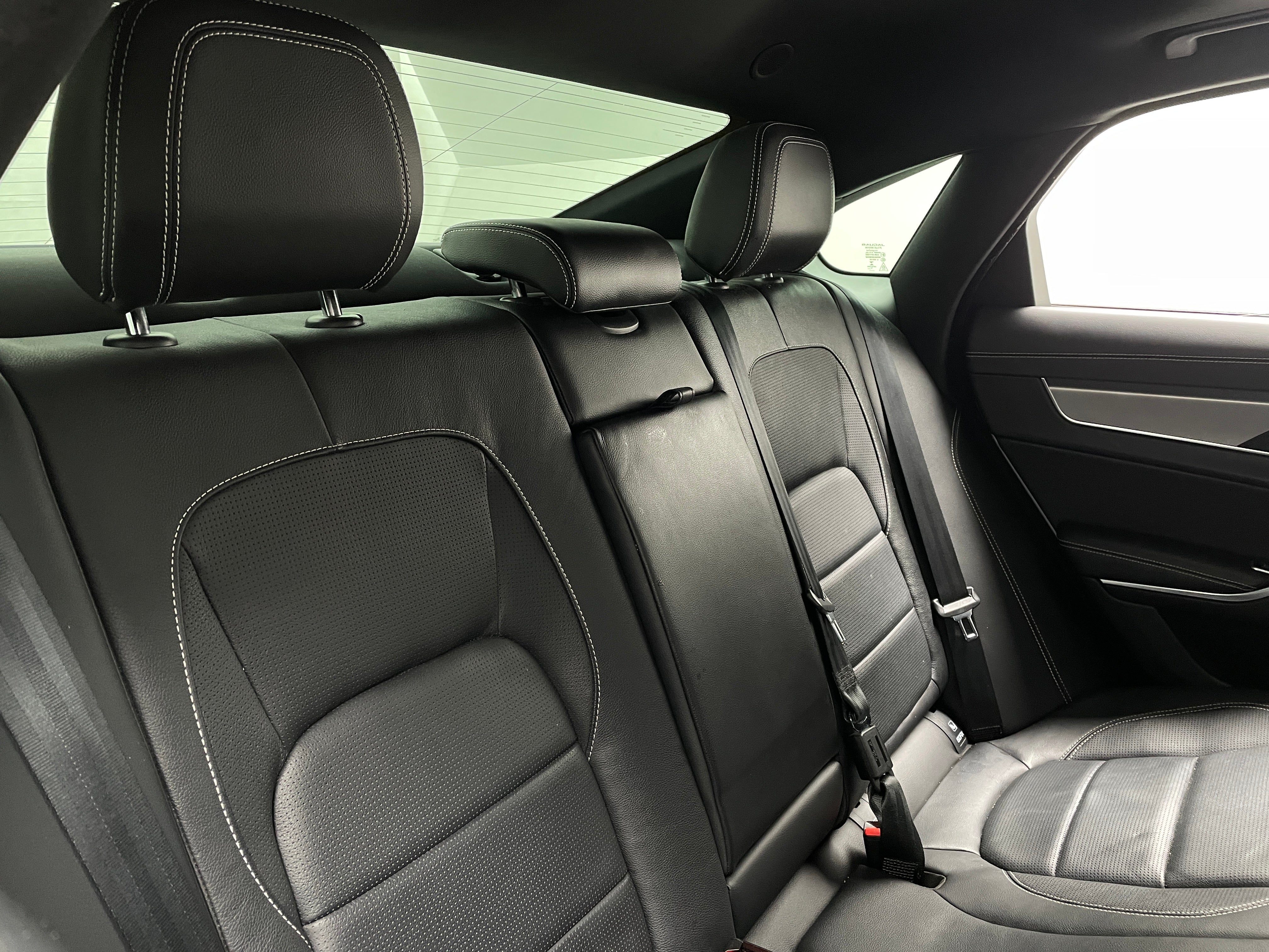 2021 Jaguar XF R-Dynamic SE 6