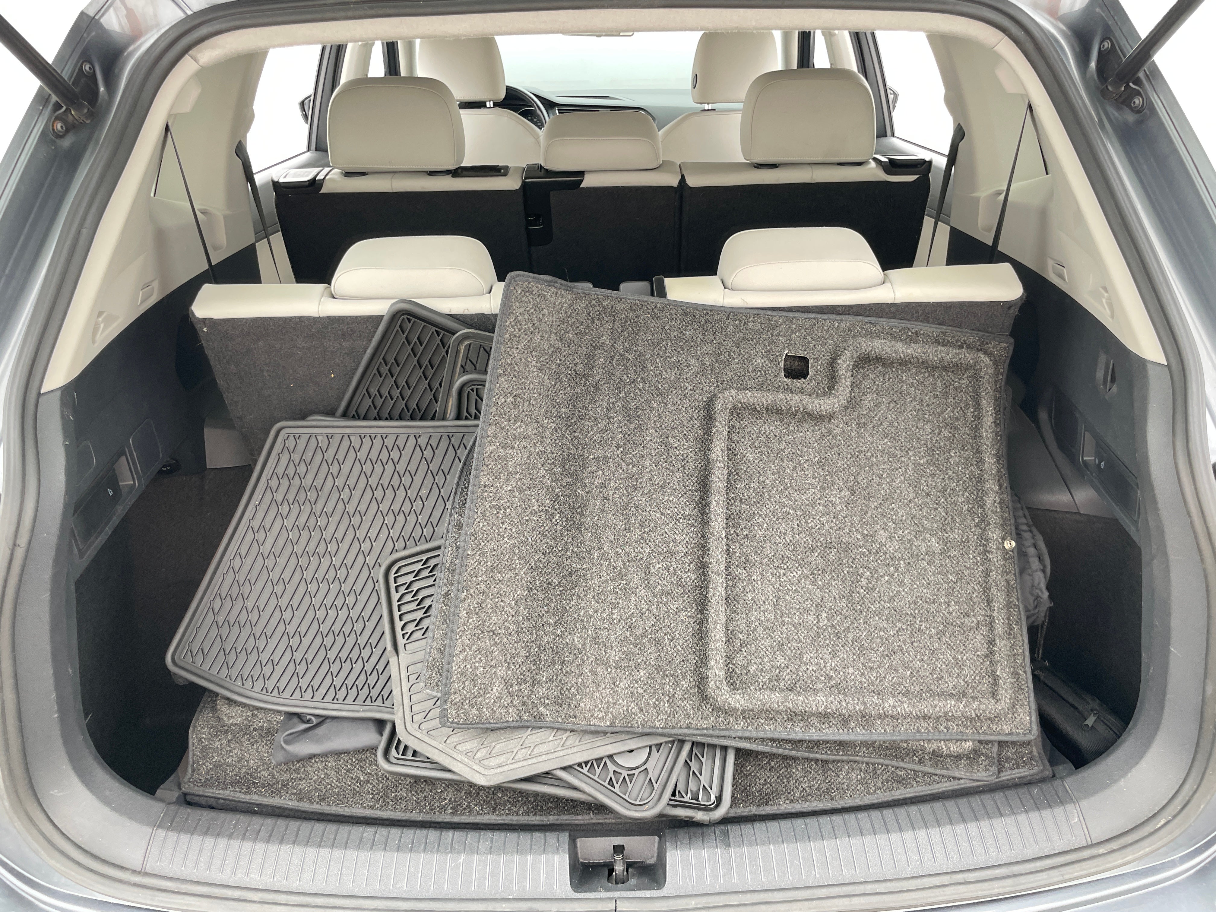 2018 Volkswagen Tiguan 2.0T 6