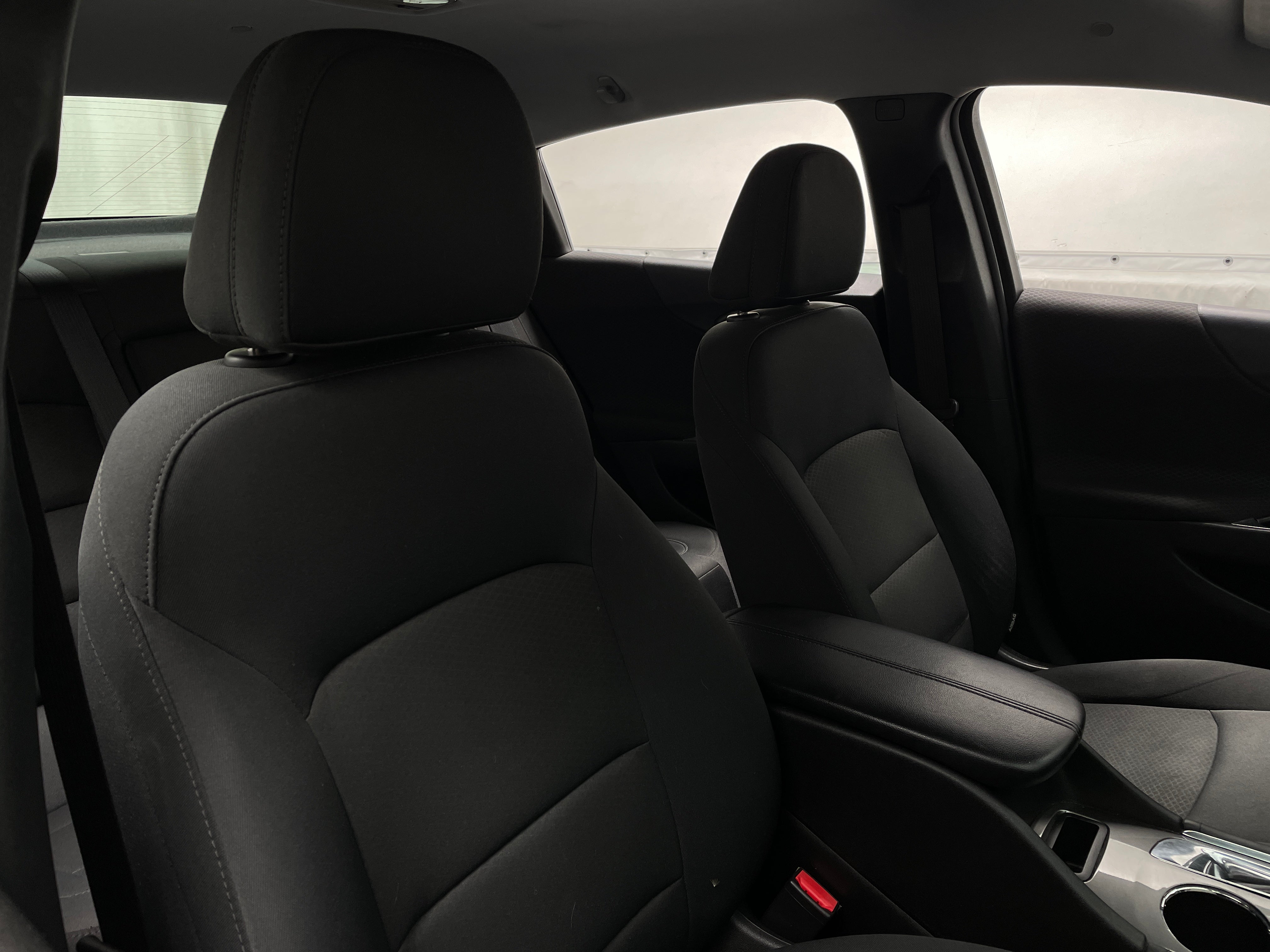 2017 Chevrolet Malibu LT 2
