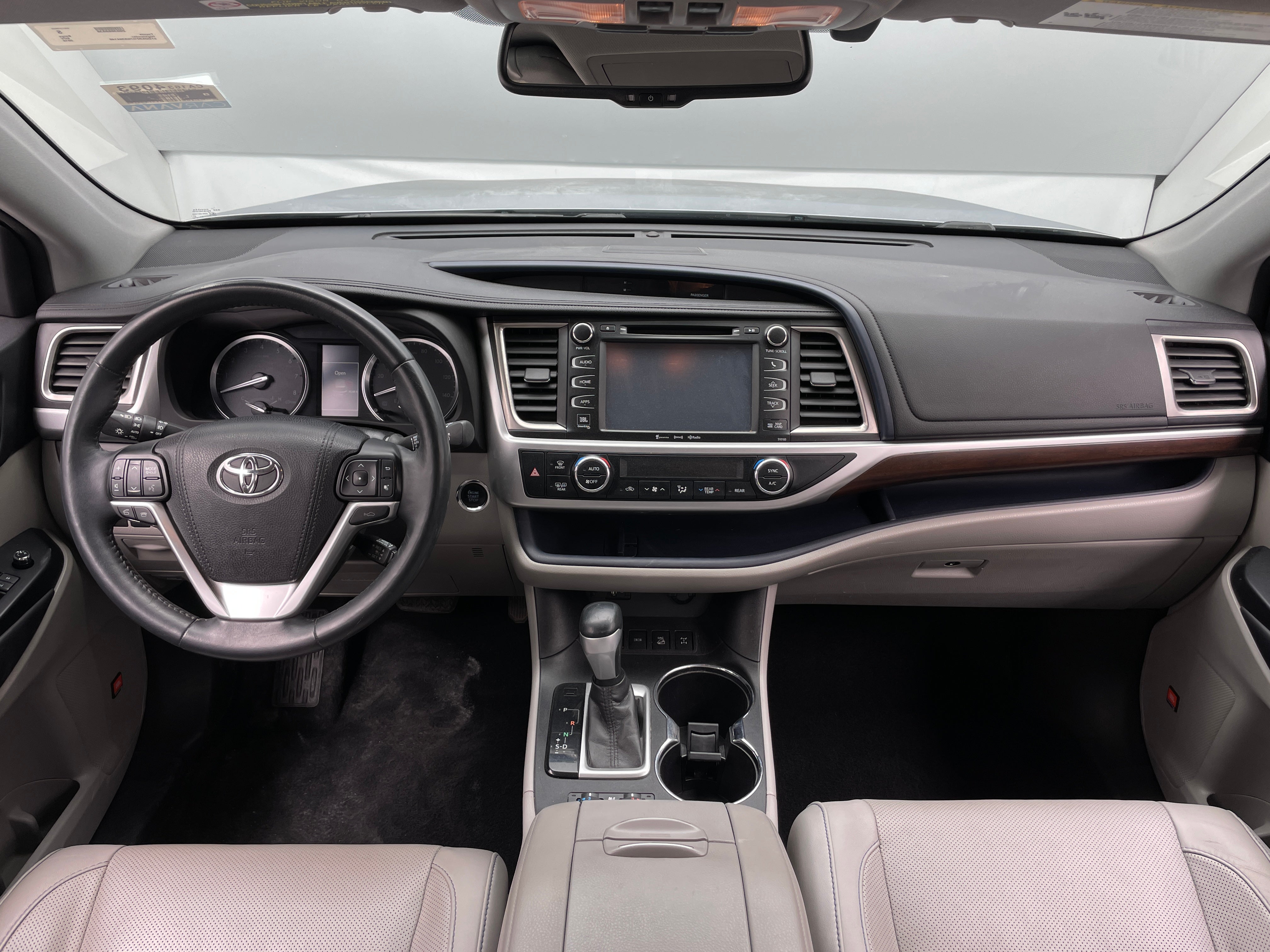 2016 Toyota Highlander Limited Platinum 2