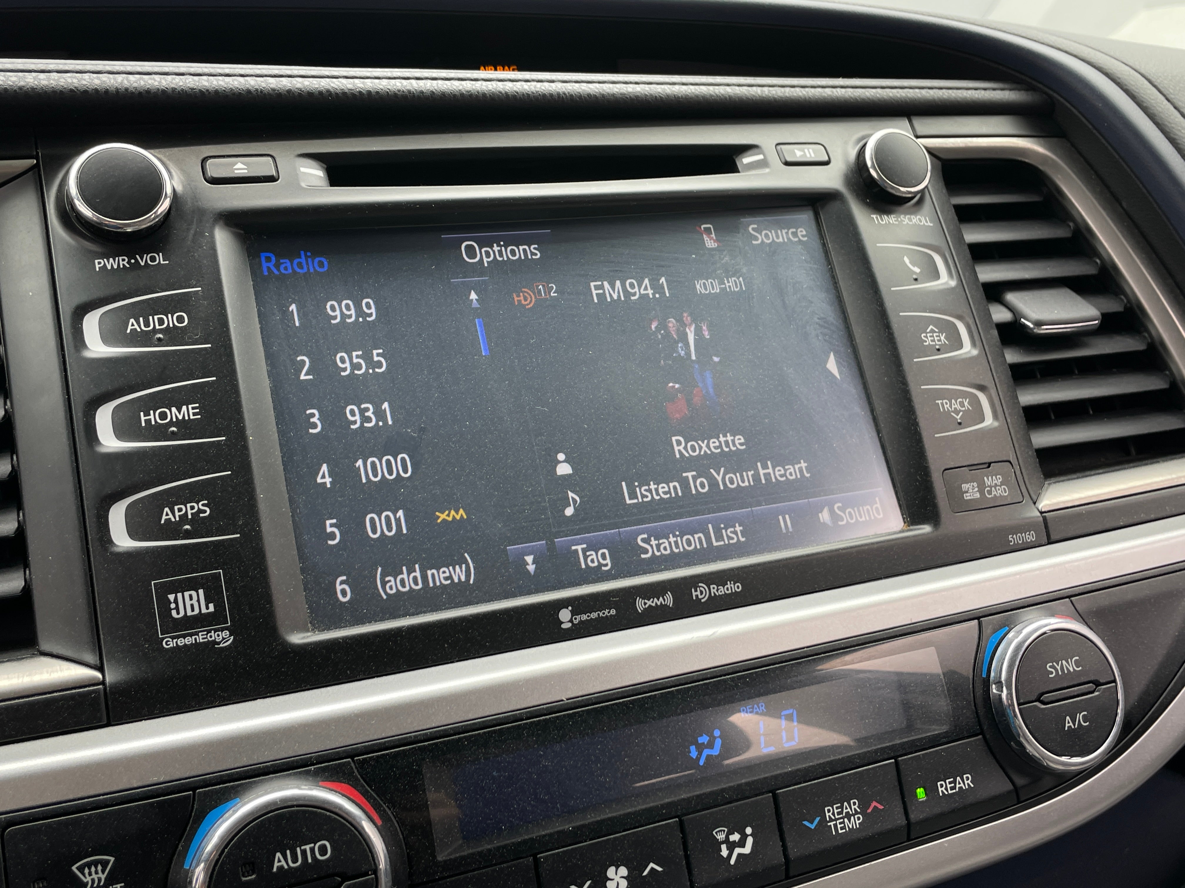 2016 Toyota Highlander Limited Platinum 3