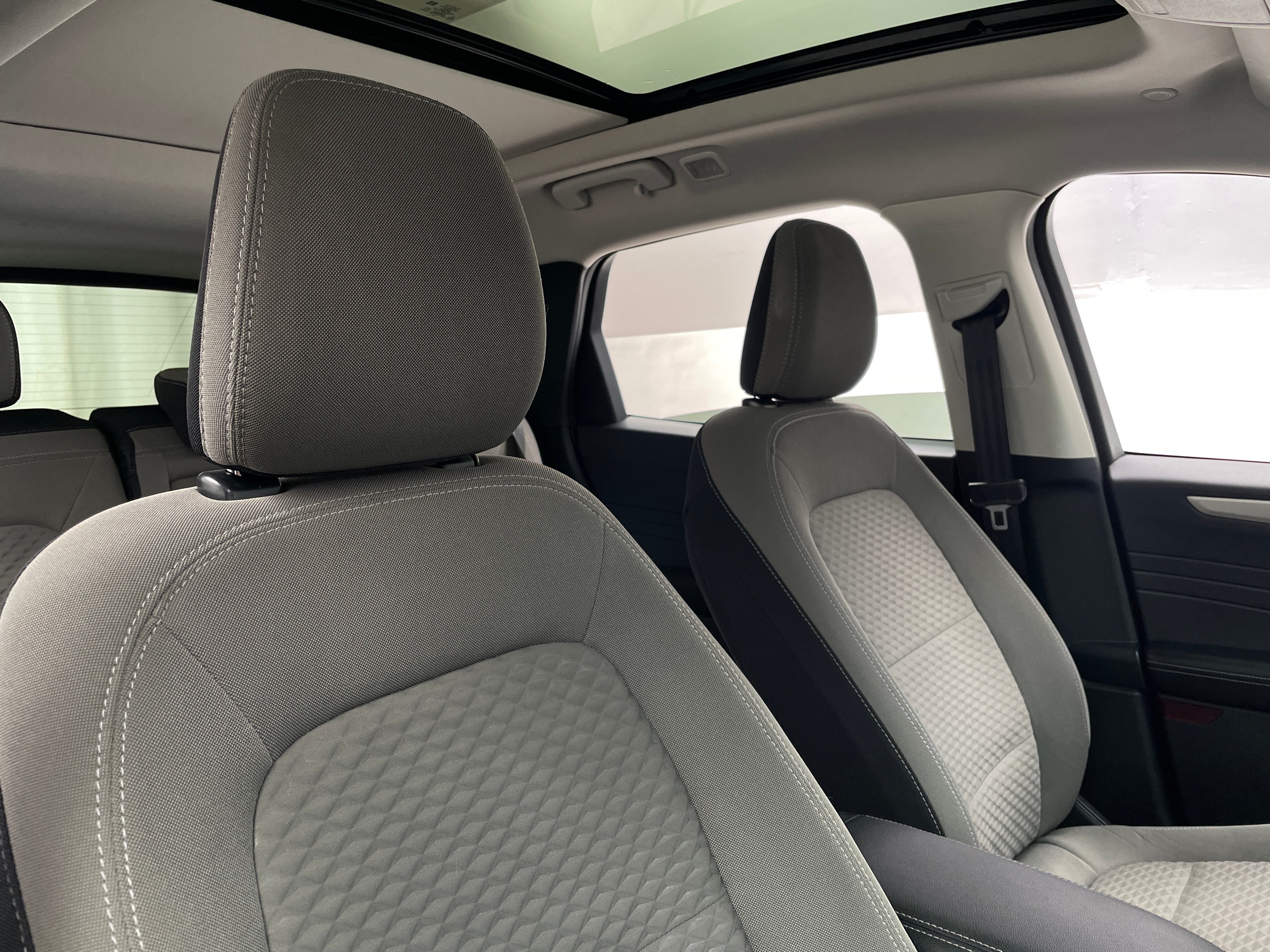 2021 Ford Escape SE Sport Hybrid 2