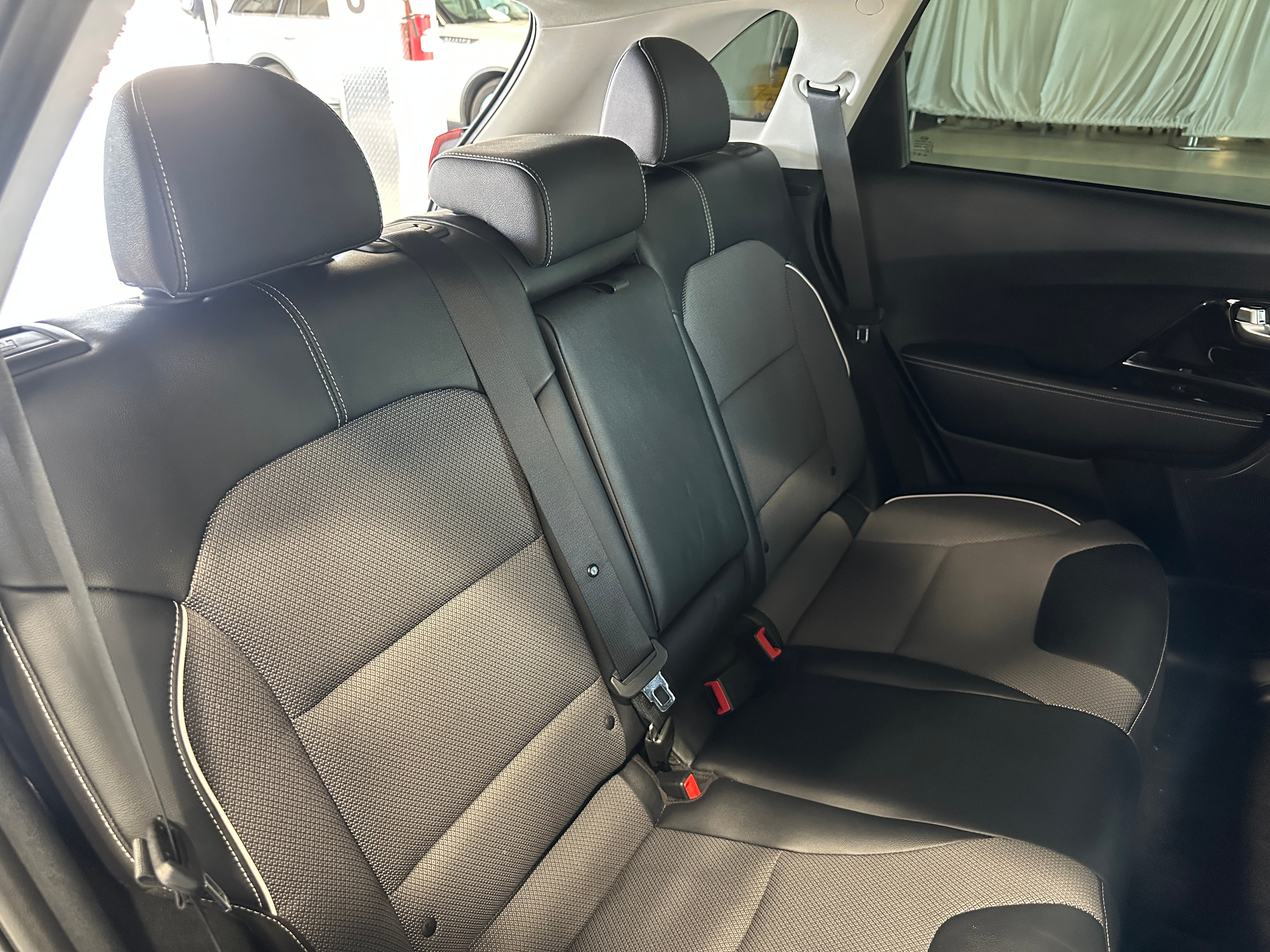 2020 Kia Niro EX 6