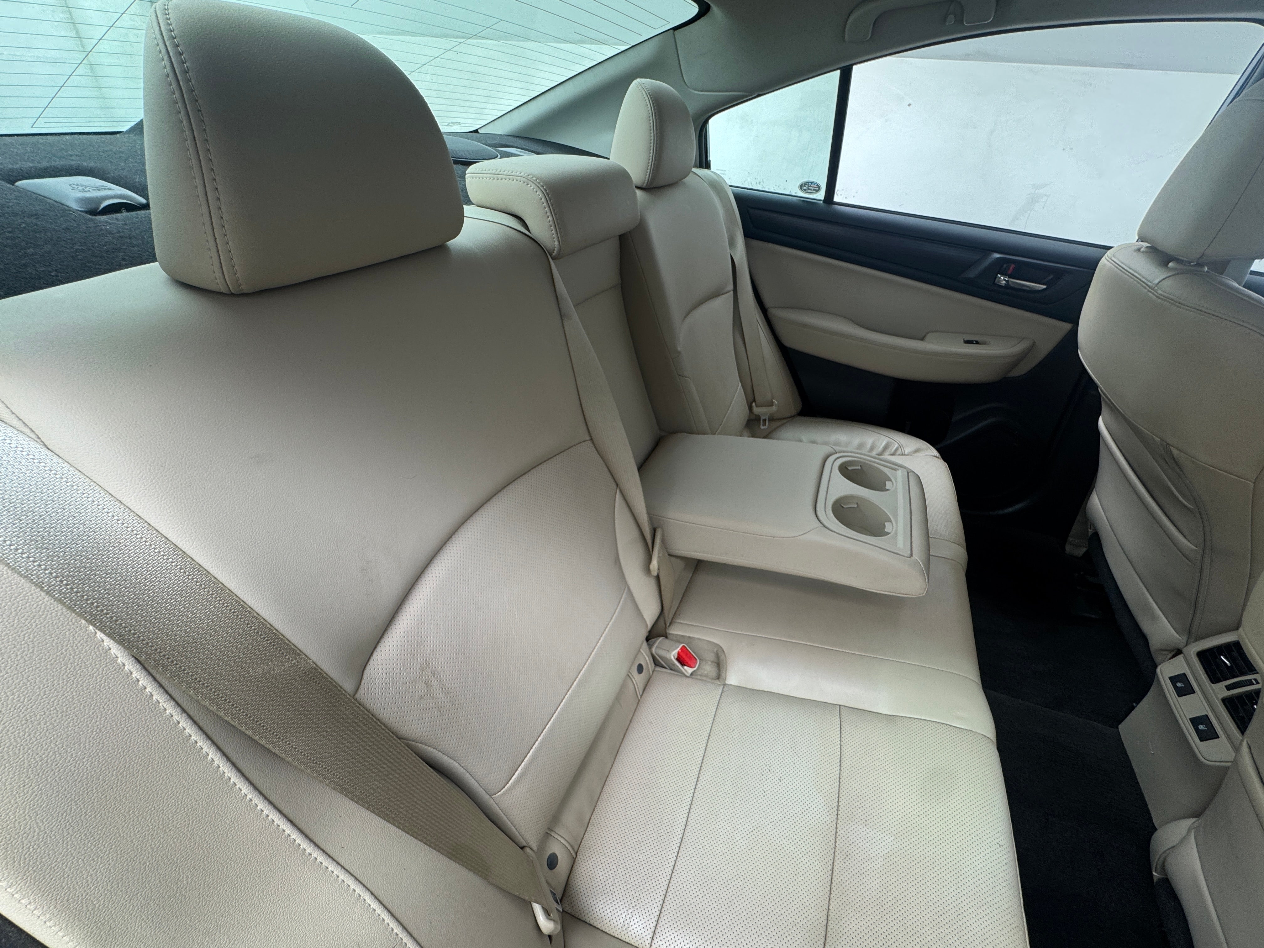 2015 Subaru Legacy Limited 6
