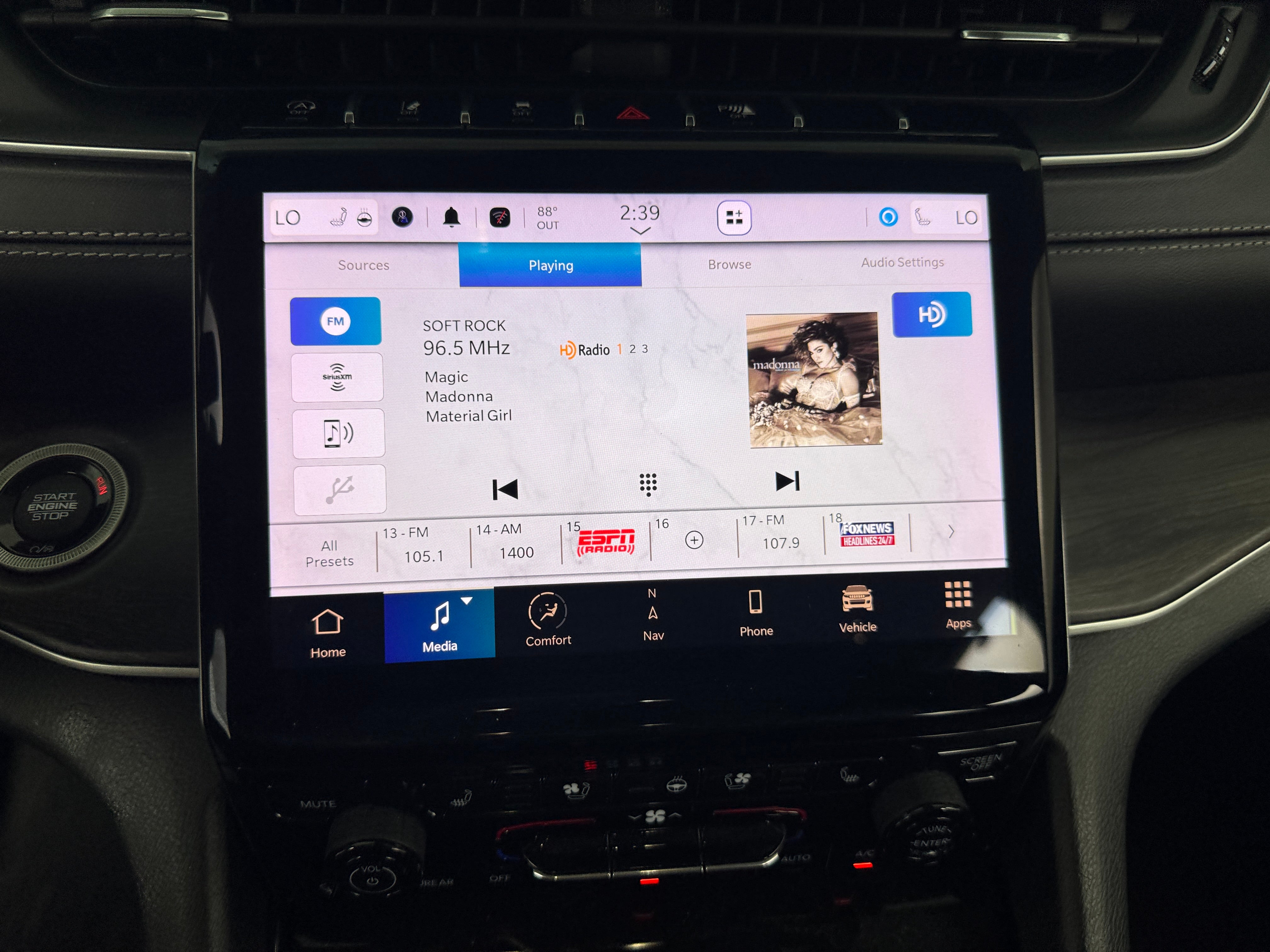 2021 Jeep Grand Cherokee L Limited Edition 3
