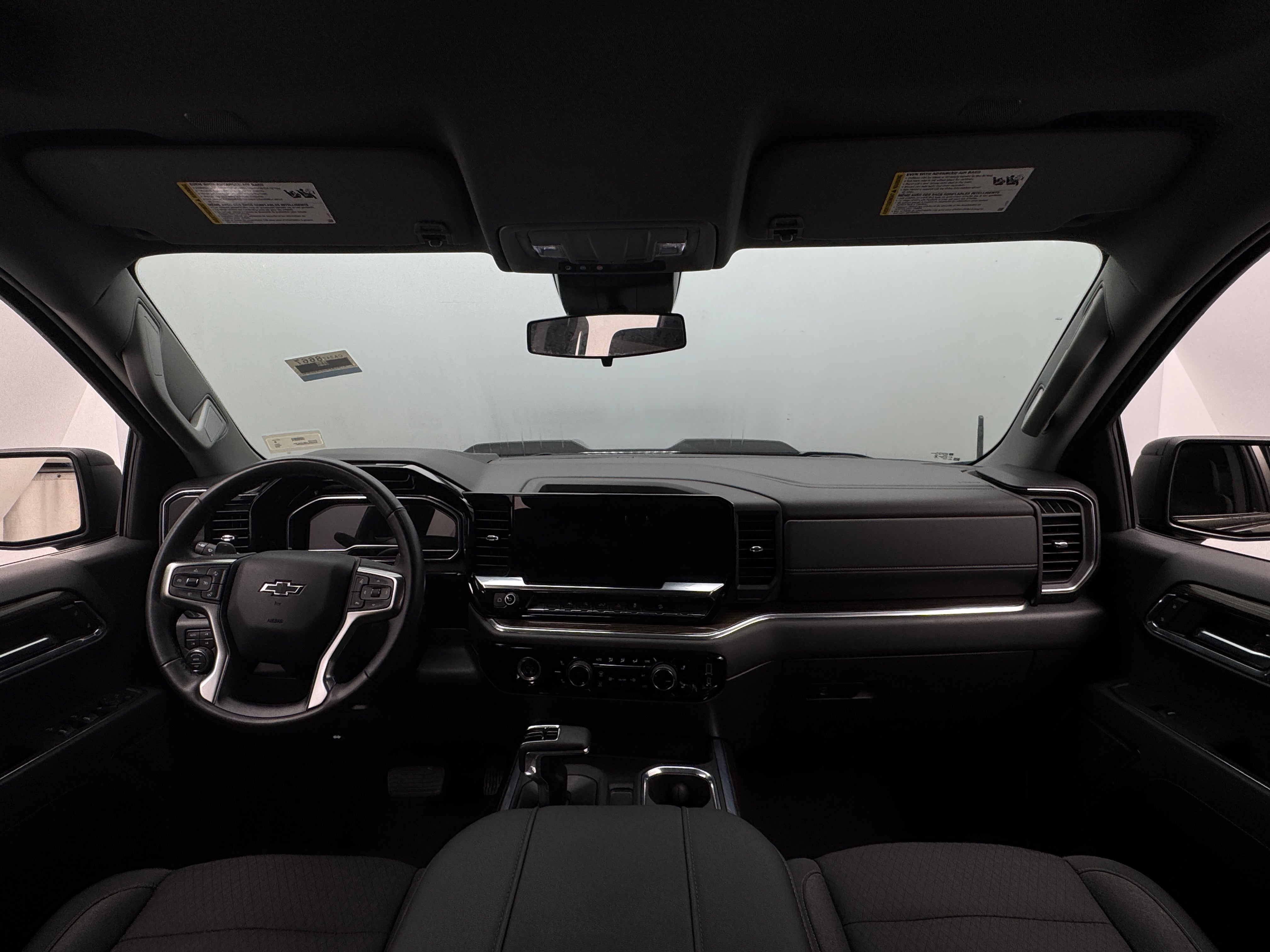 2023 Chevrolet Silverado 1500  3
