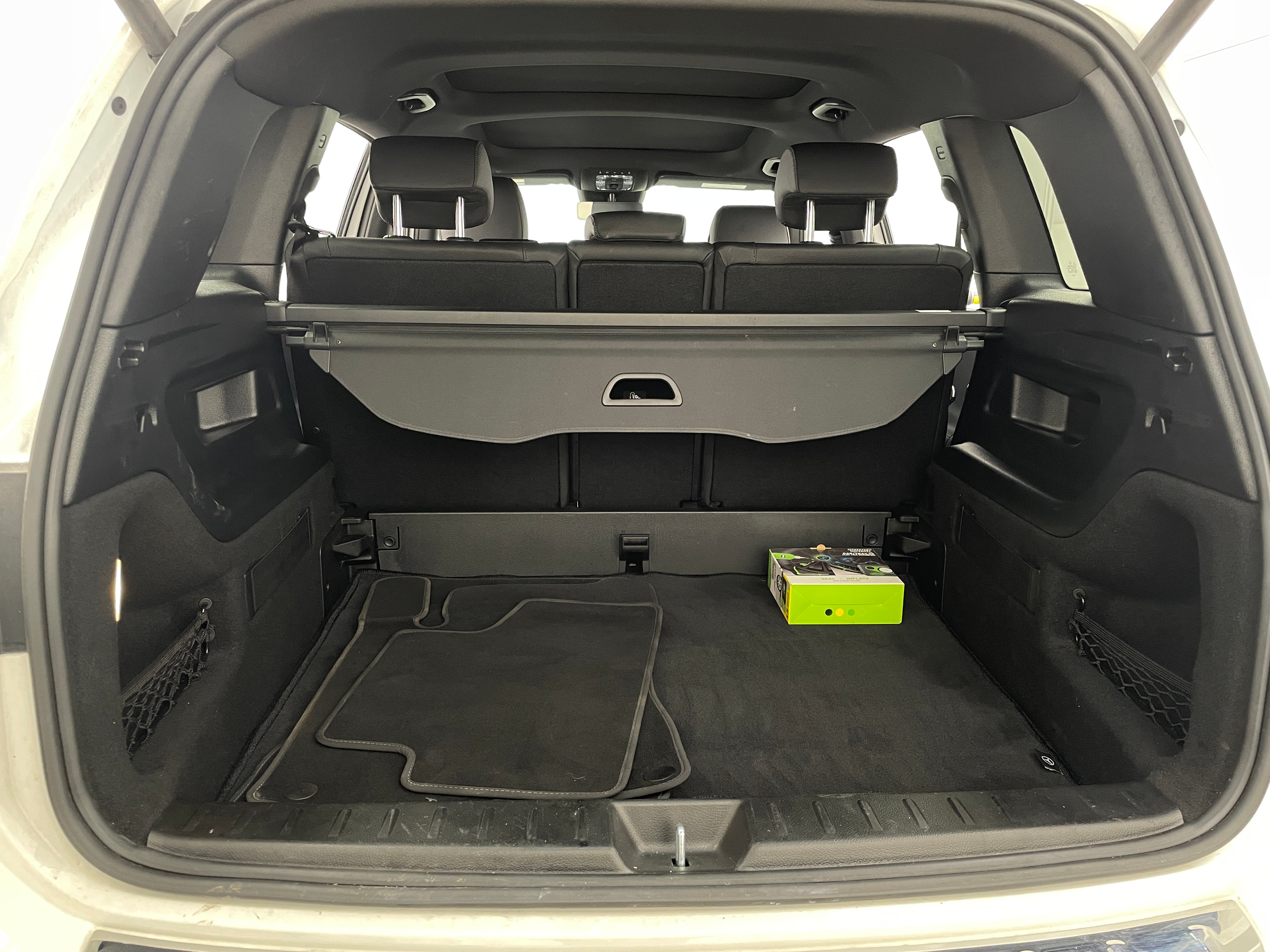 2024 Mercedes-Benz GLB 250 7
