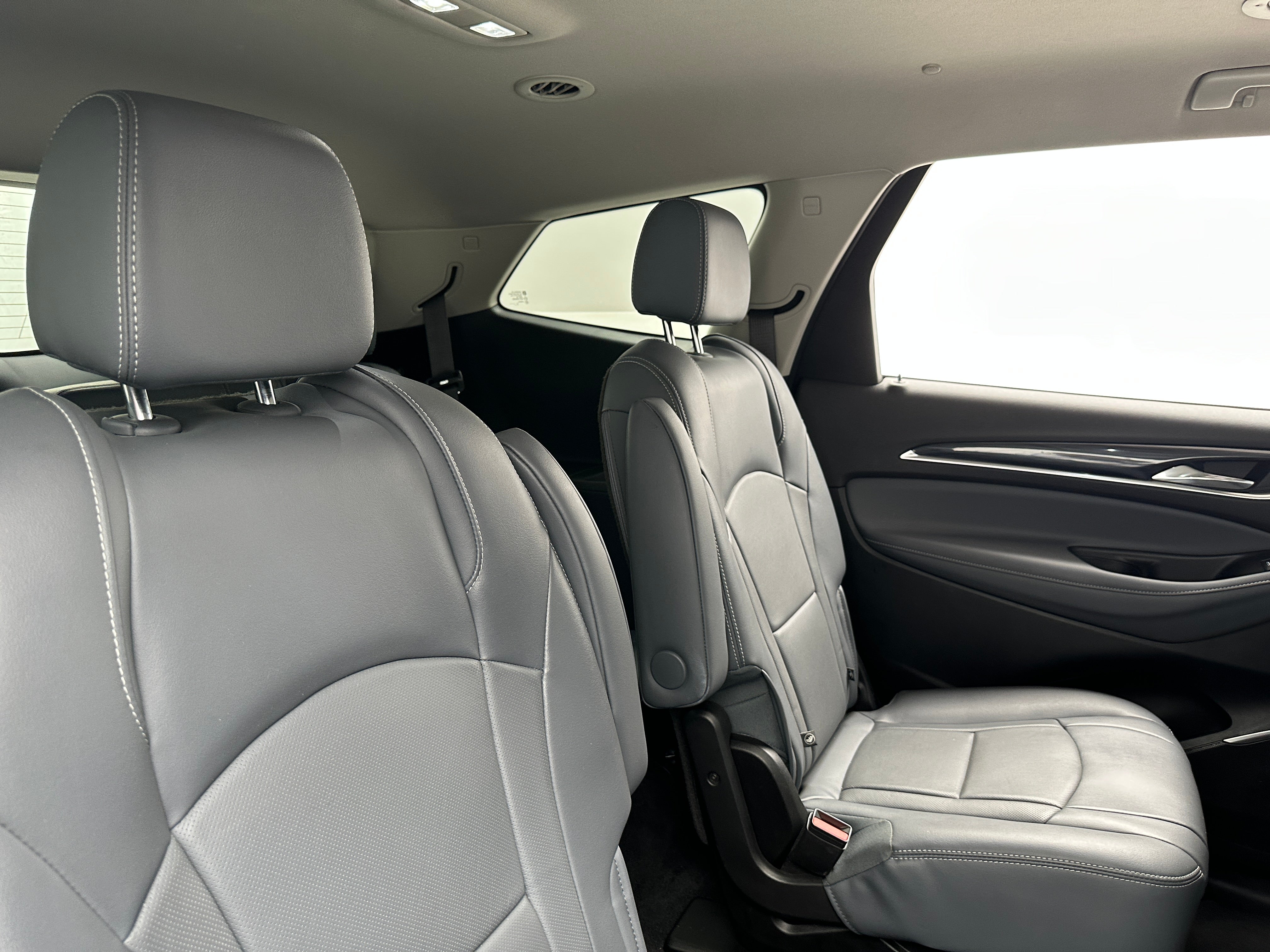 2020 Buick Enclave Essence 5