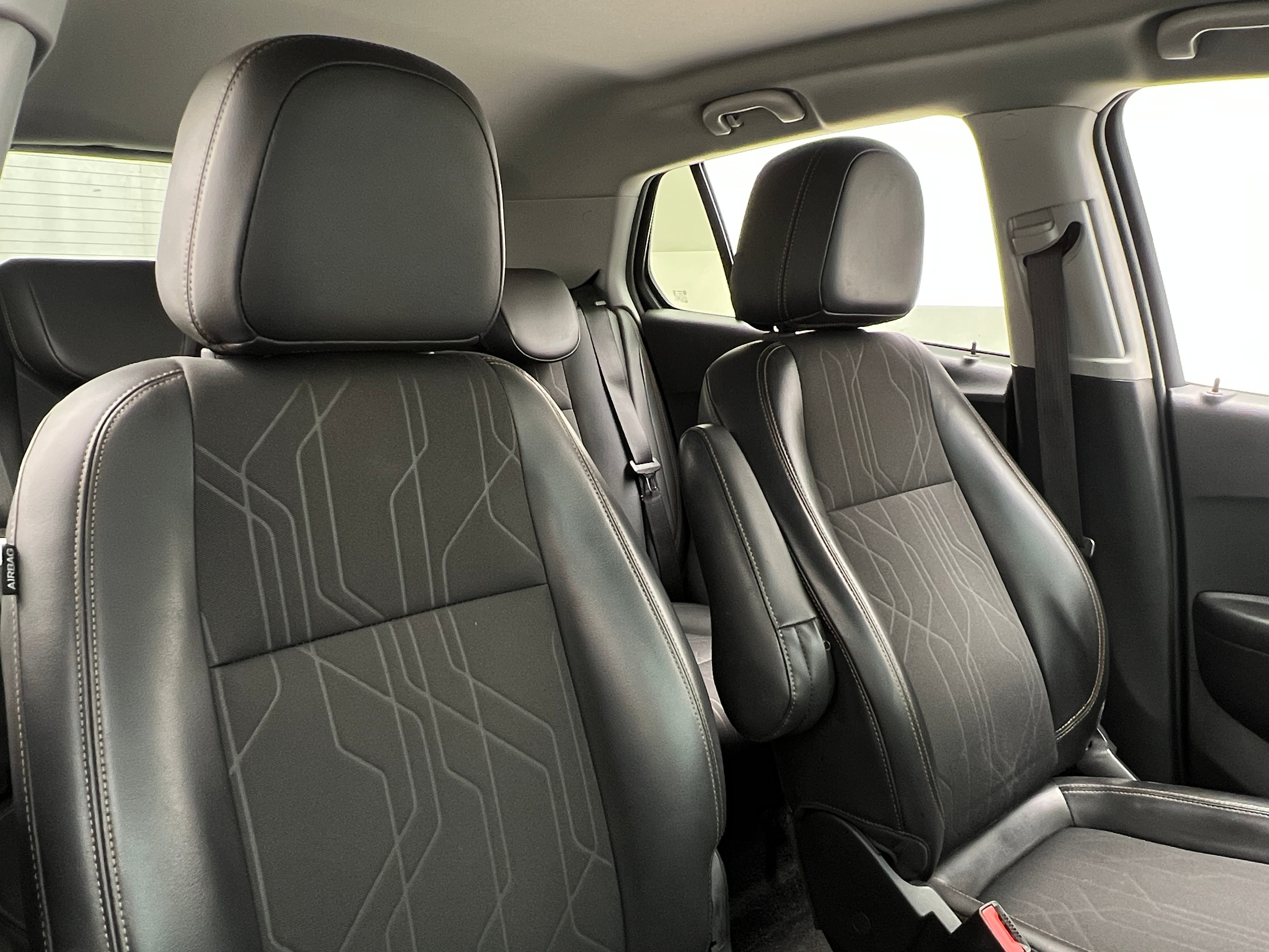 2021 Chevrolet Trax LT 2