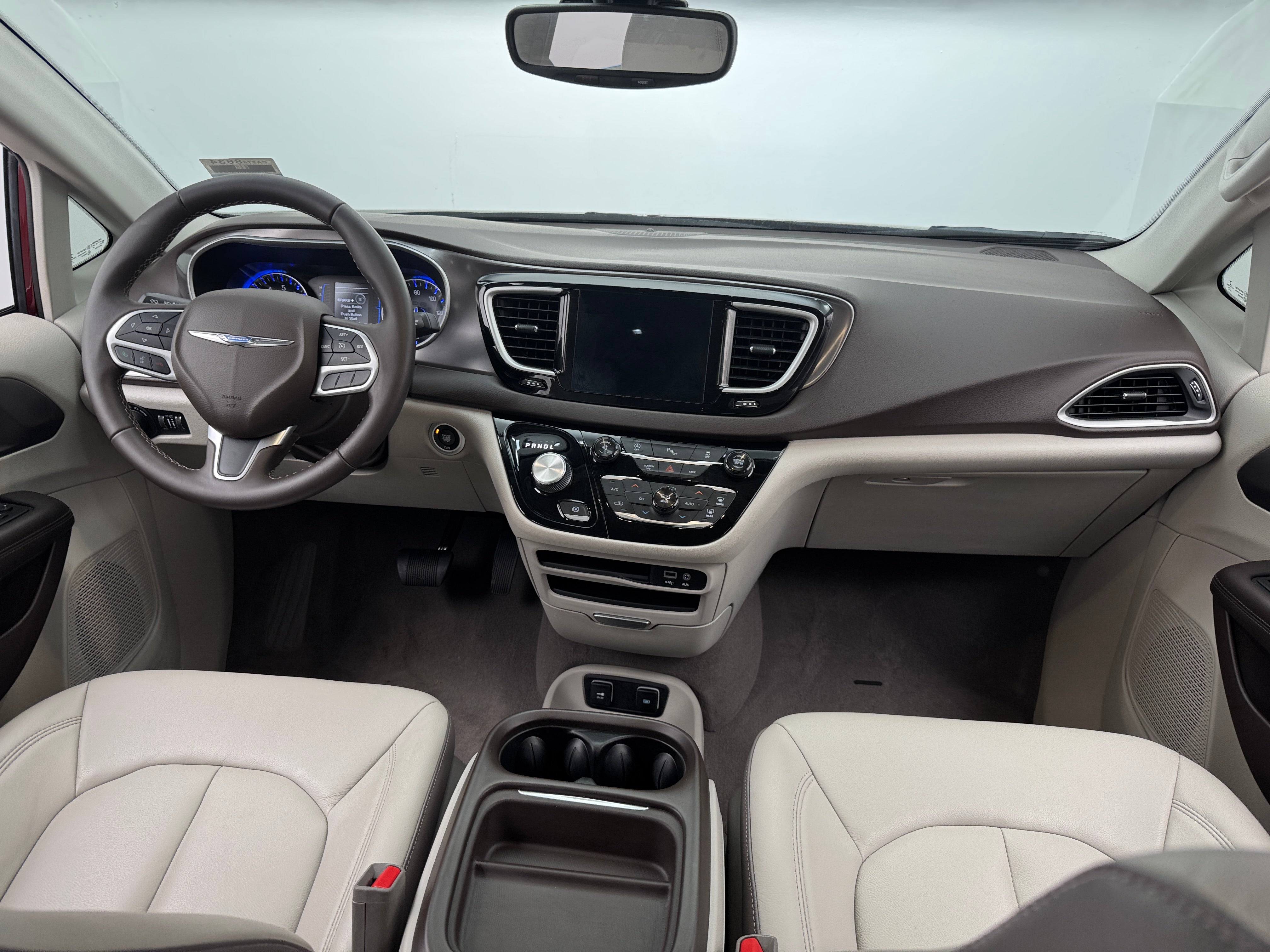 2017 Chrysler Pacifica Touring L 2