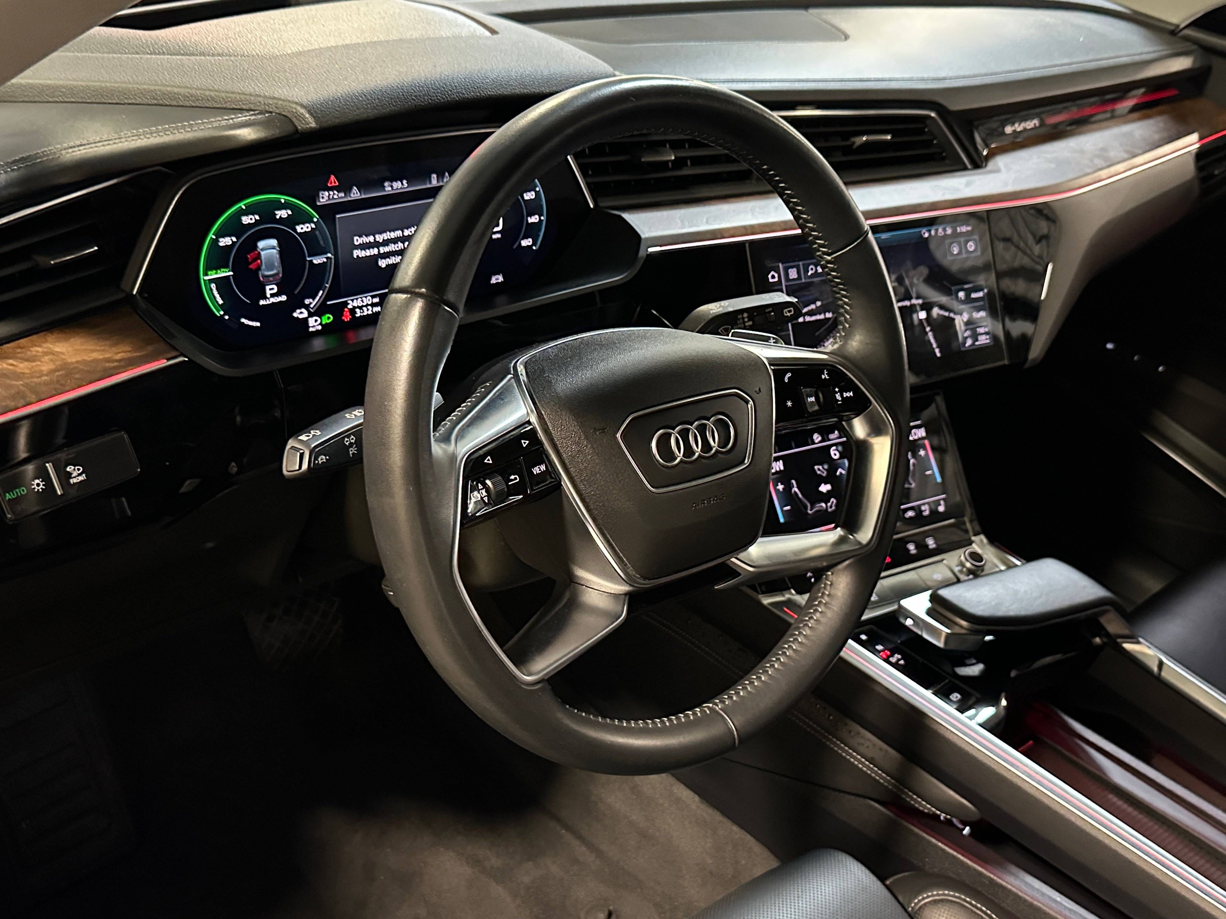 2019 Audi e-tron Prestige 3