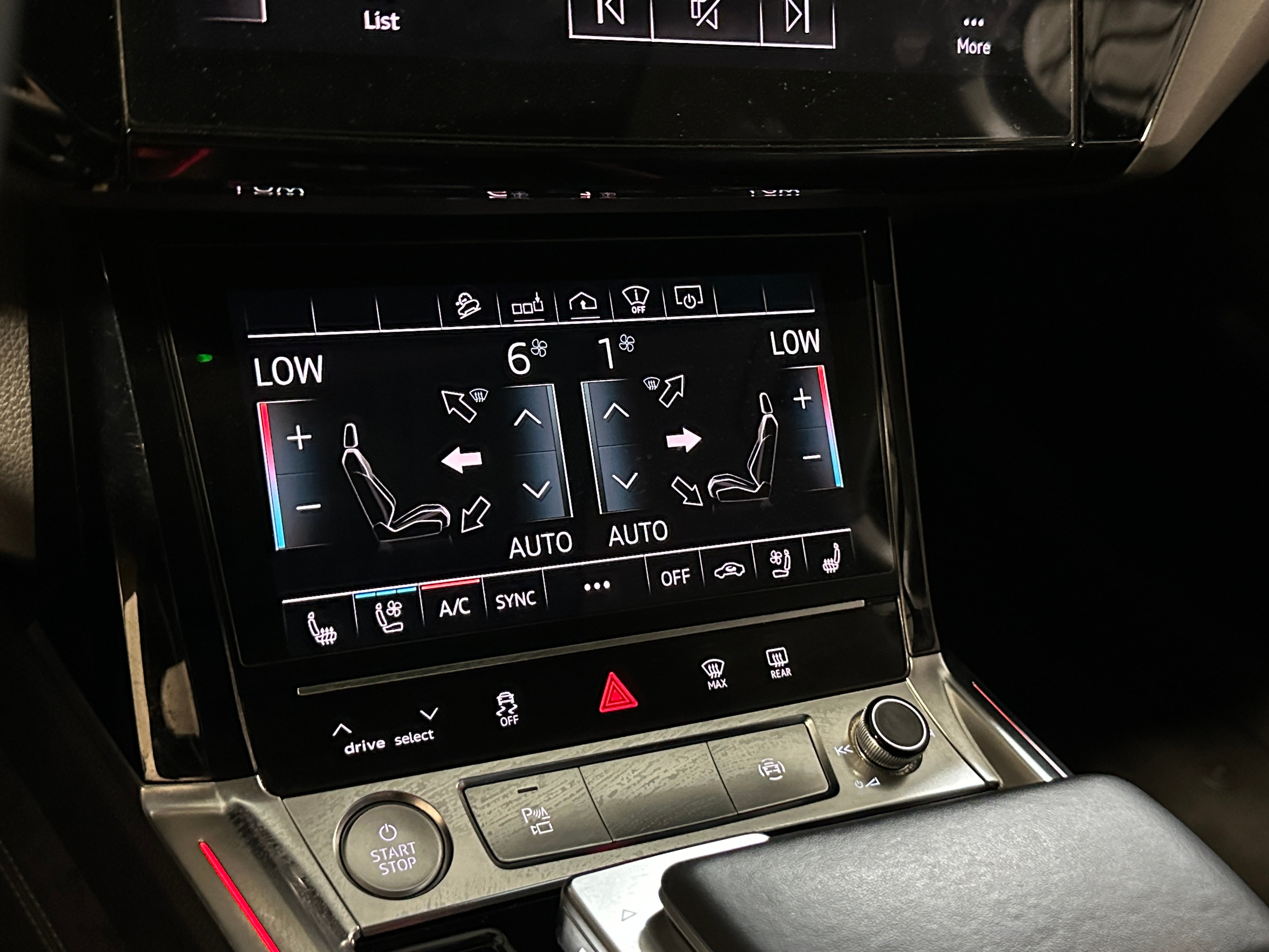 2019 Audi e-tron Prestige 4