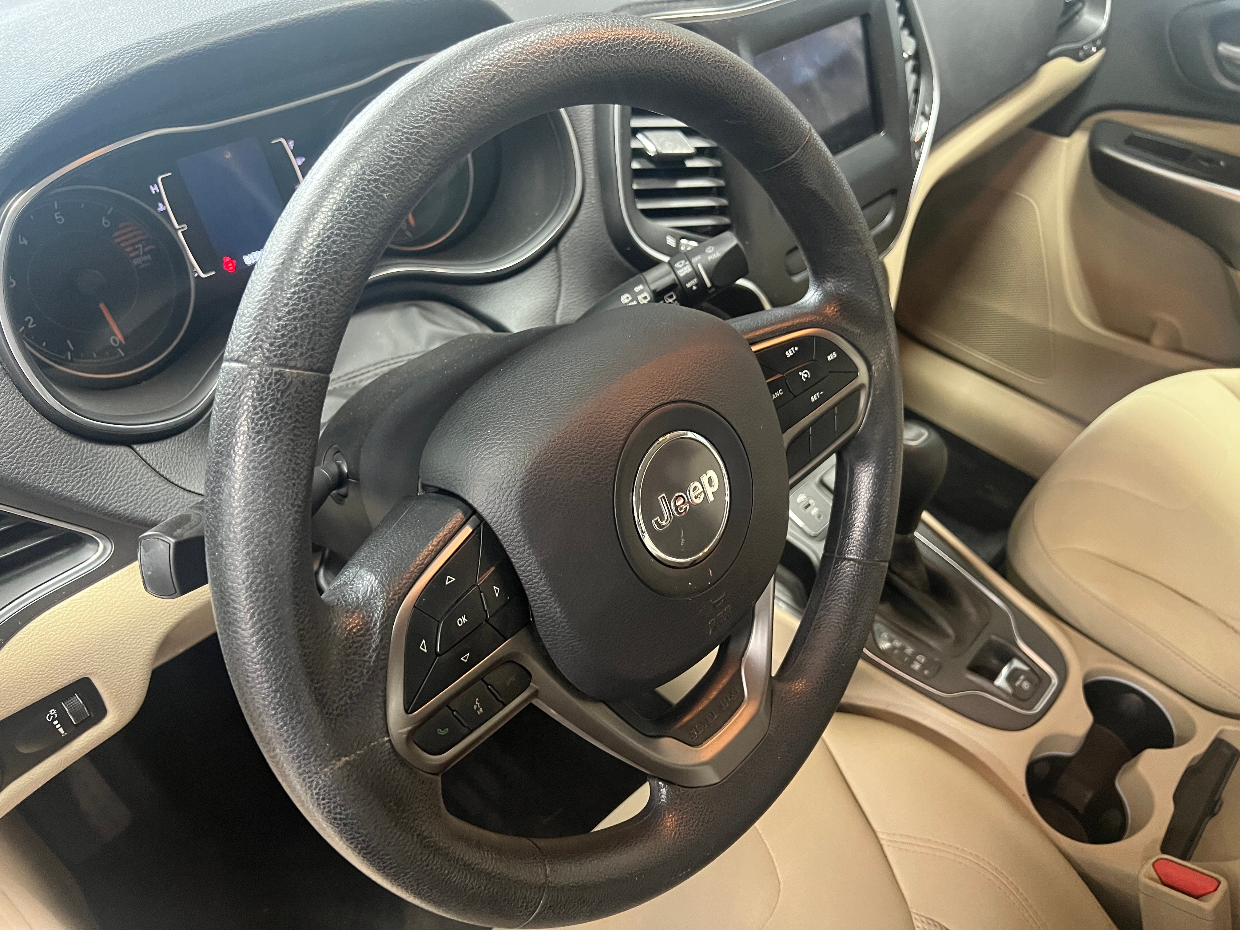 2019 Jeep Cherokee Latitude 5