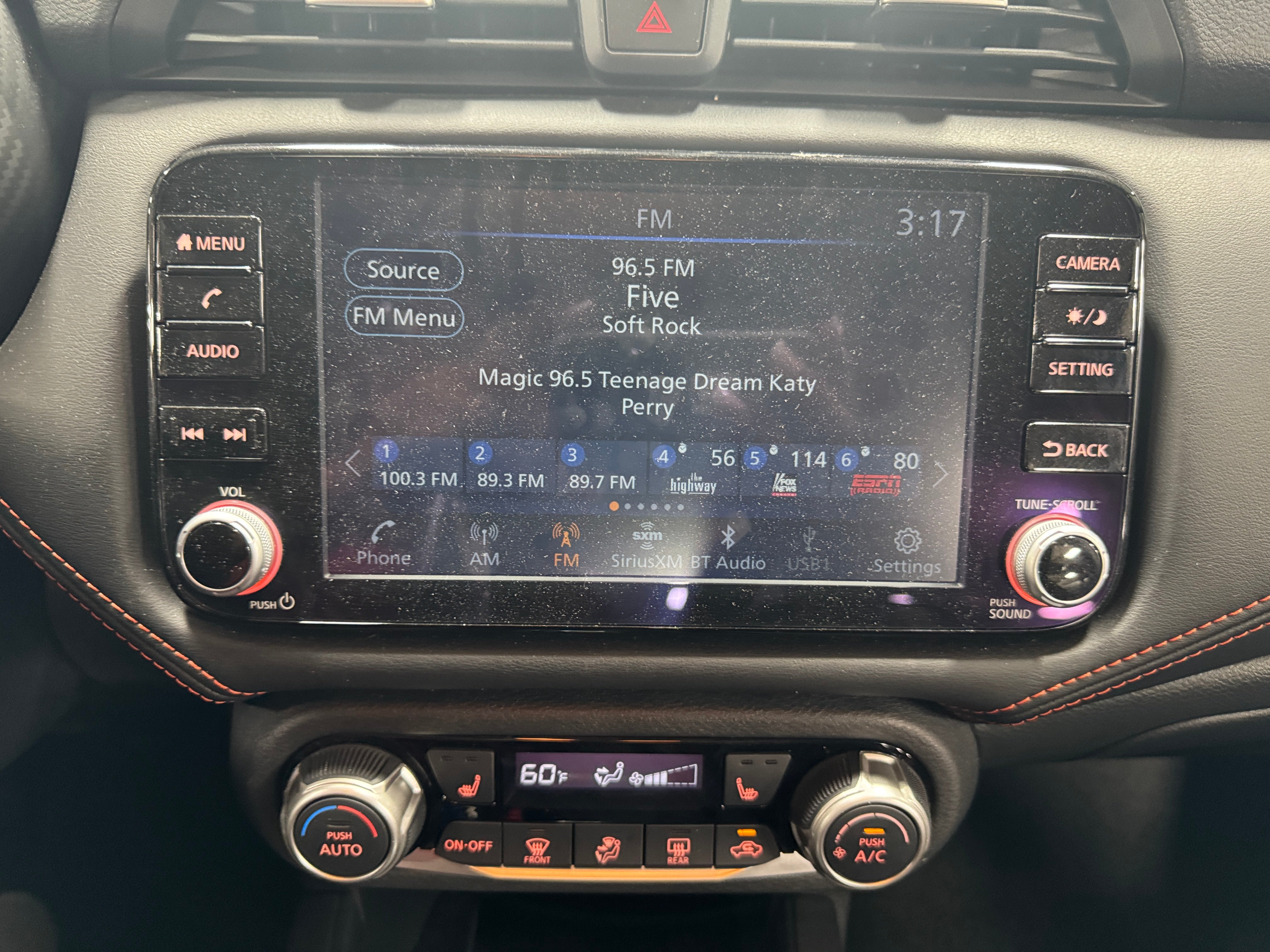 2024 Nissan Versa SR 4