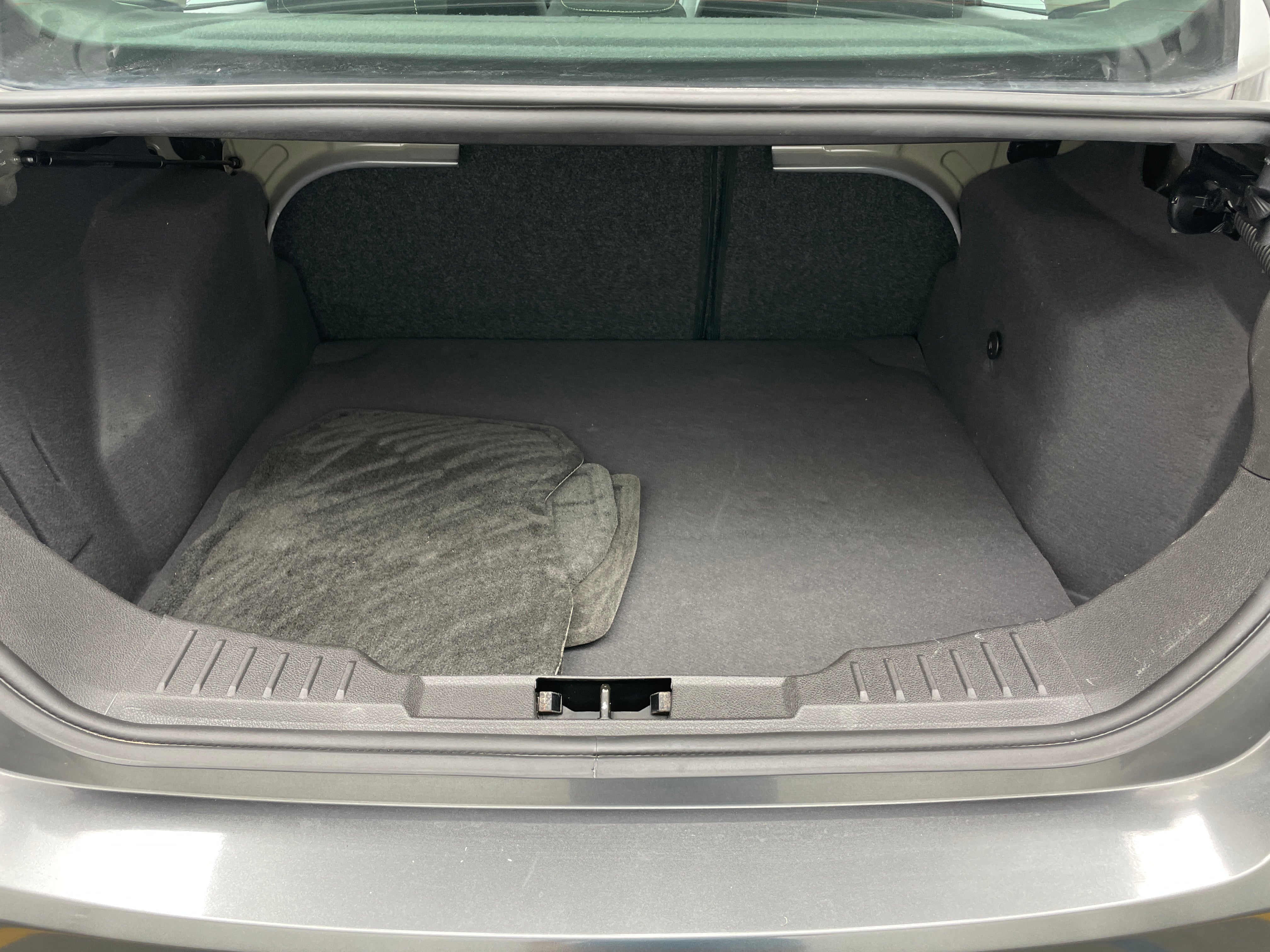 2018 Ford Focus SE 7
