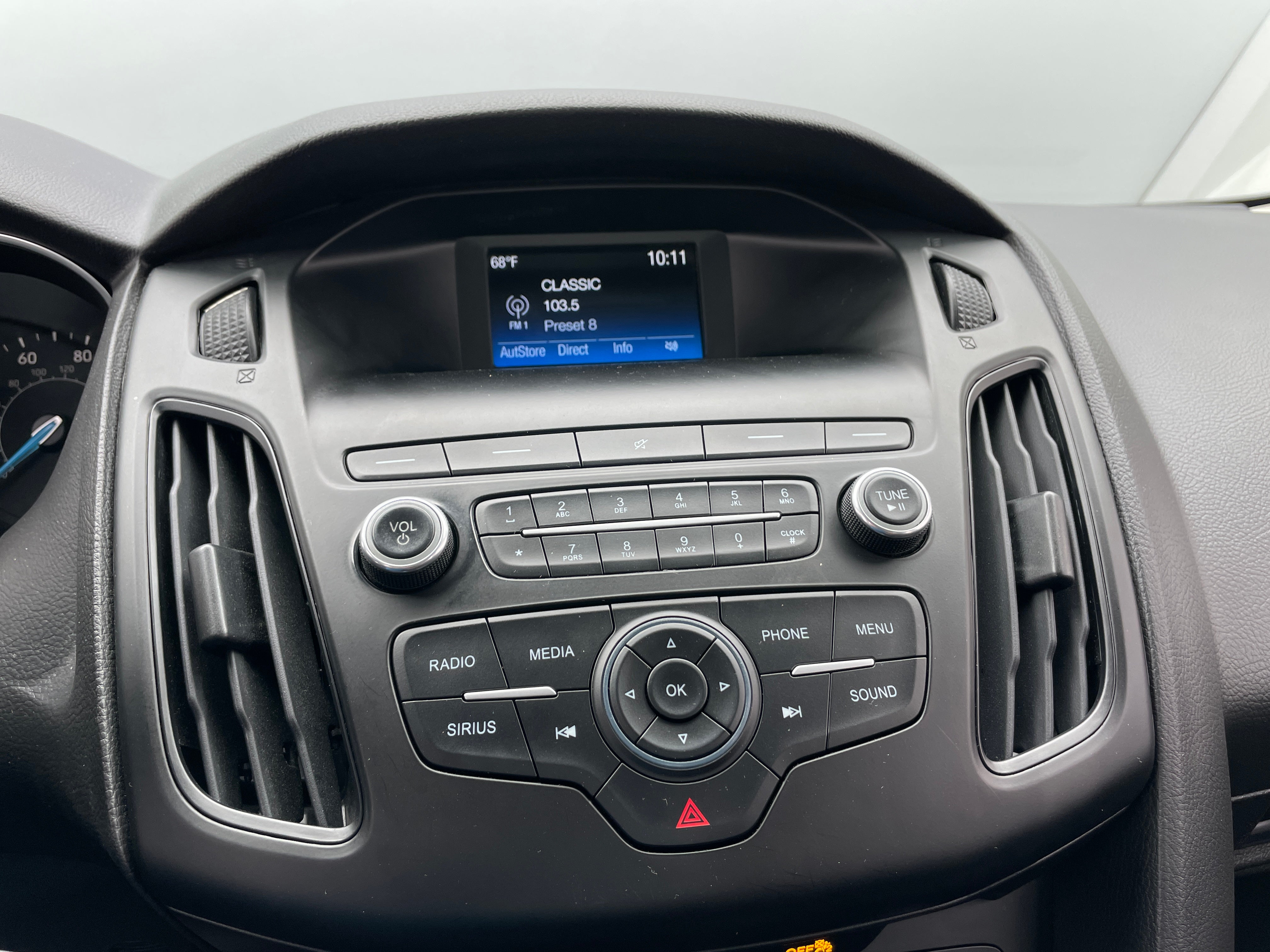 2018 Ford Focus SE 4
